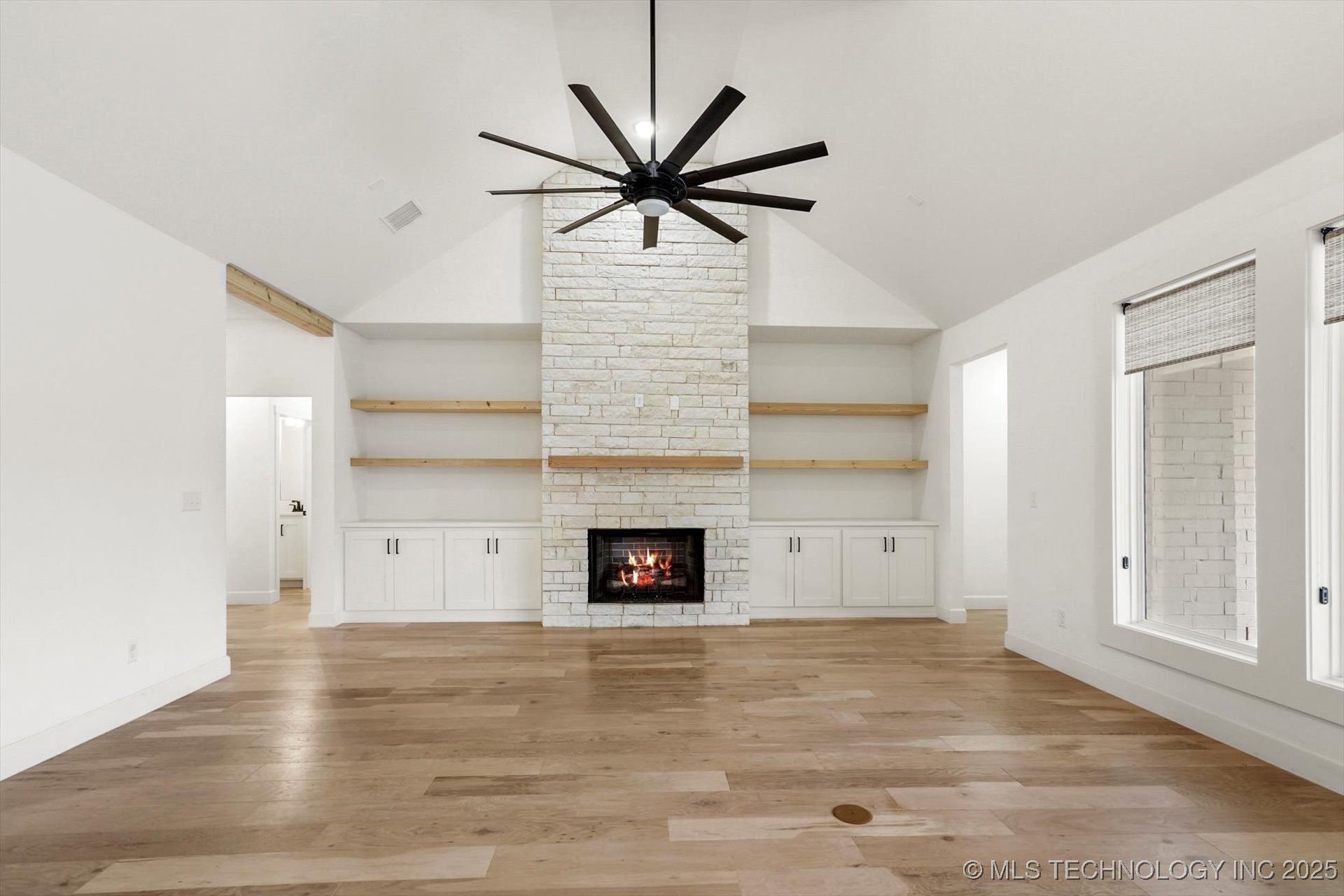 13716 S 21st Court E Property Photo 5