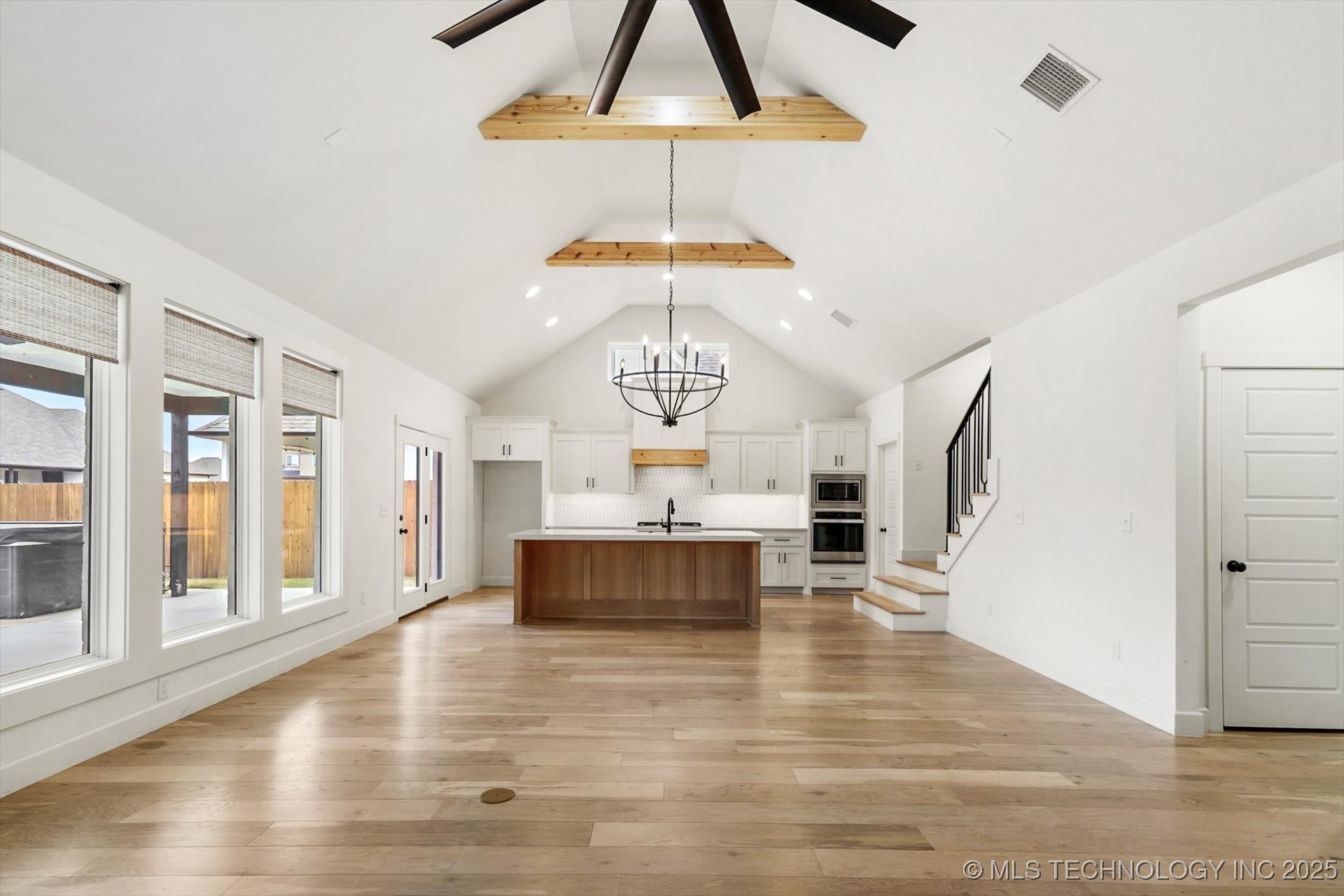 13716 S 21st Court E Property Photo 6