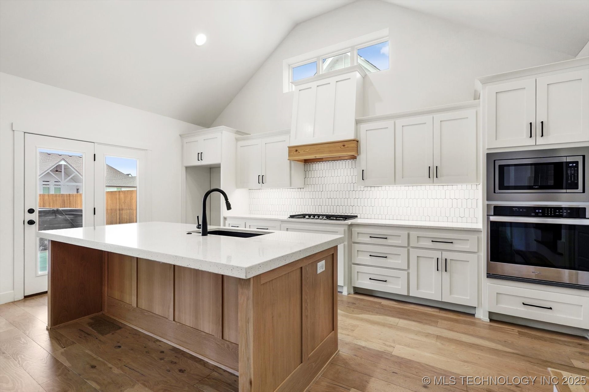 13716 S 21st Court E Property Photo 12