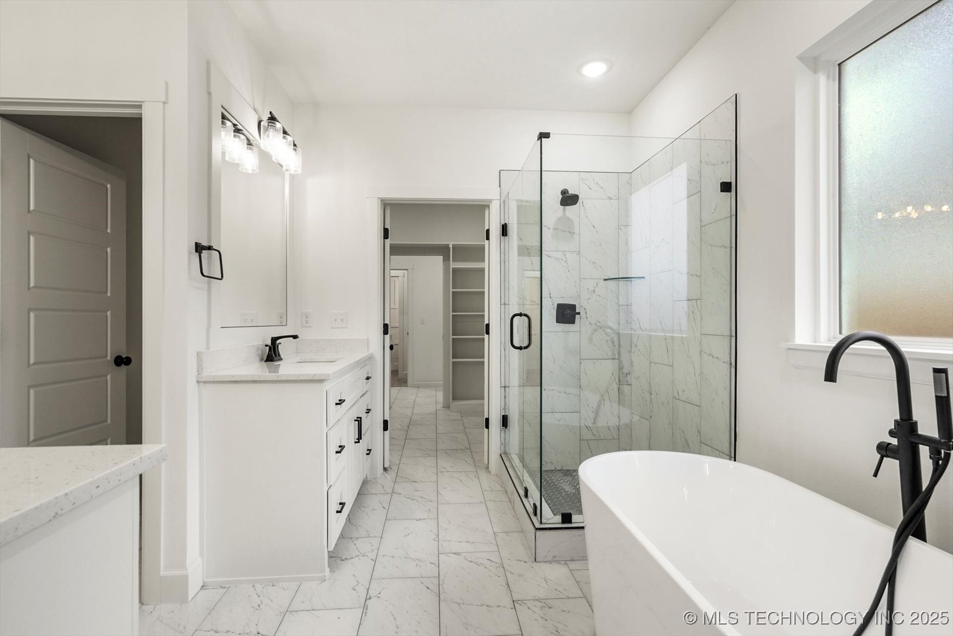 13716 S 21st Court E Property Photo 16