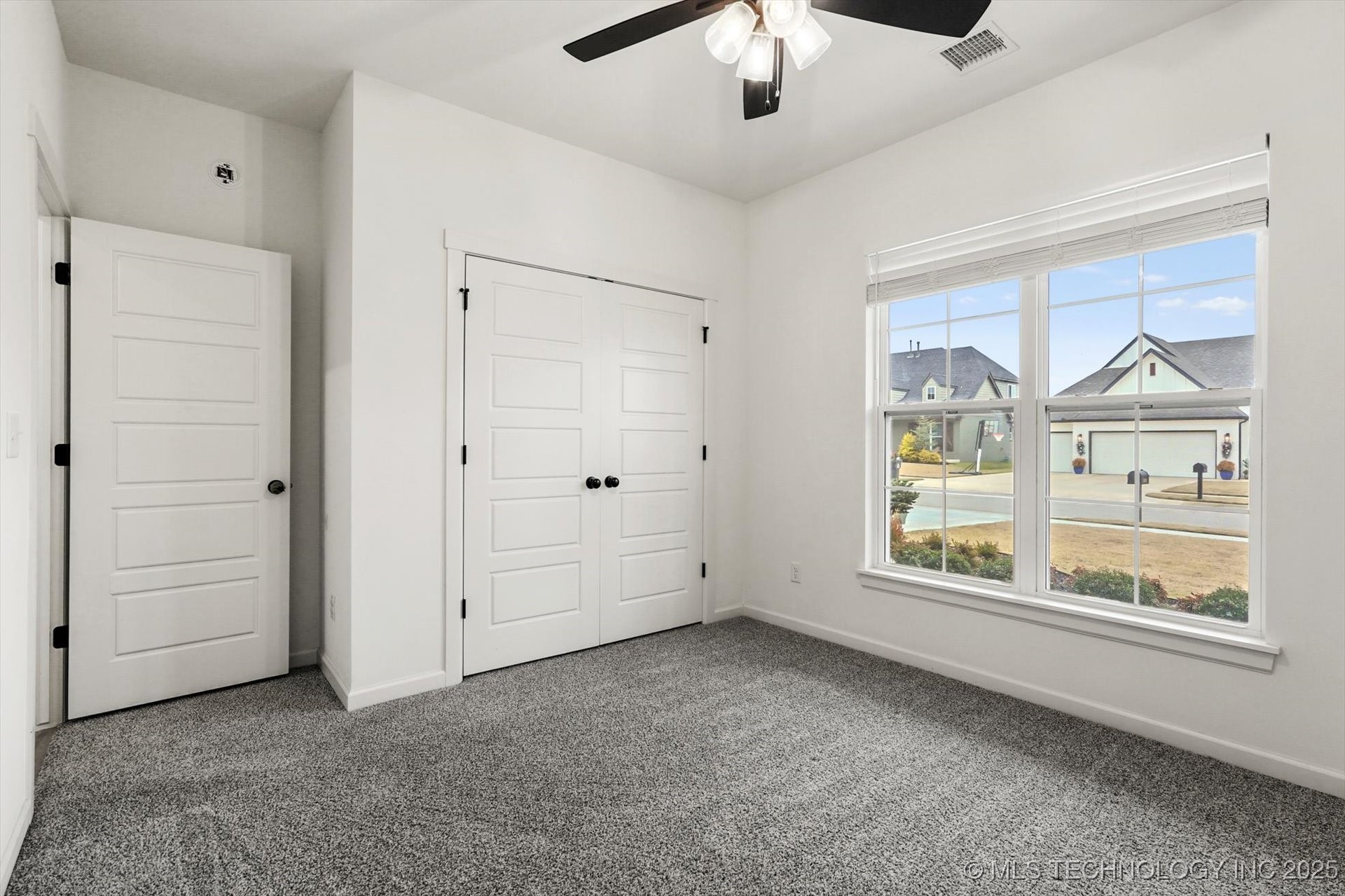 13716 S 21st Court E Property Photo 23