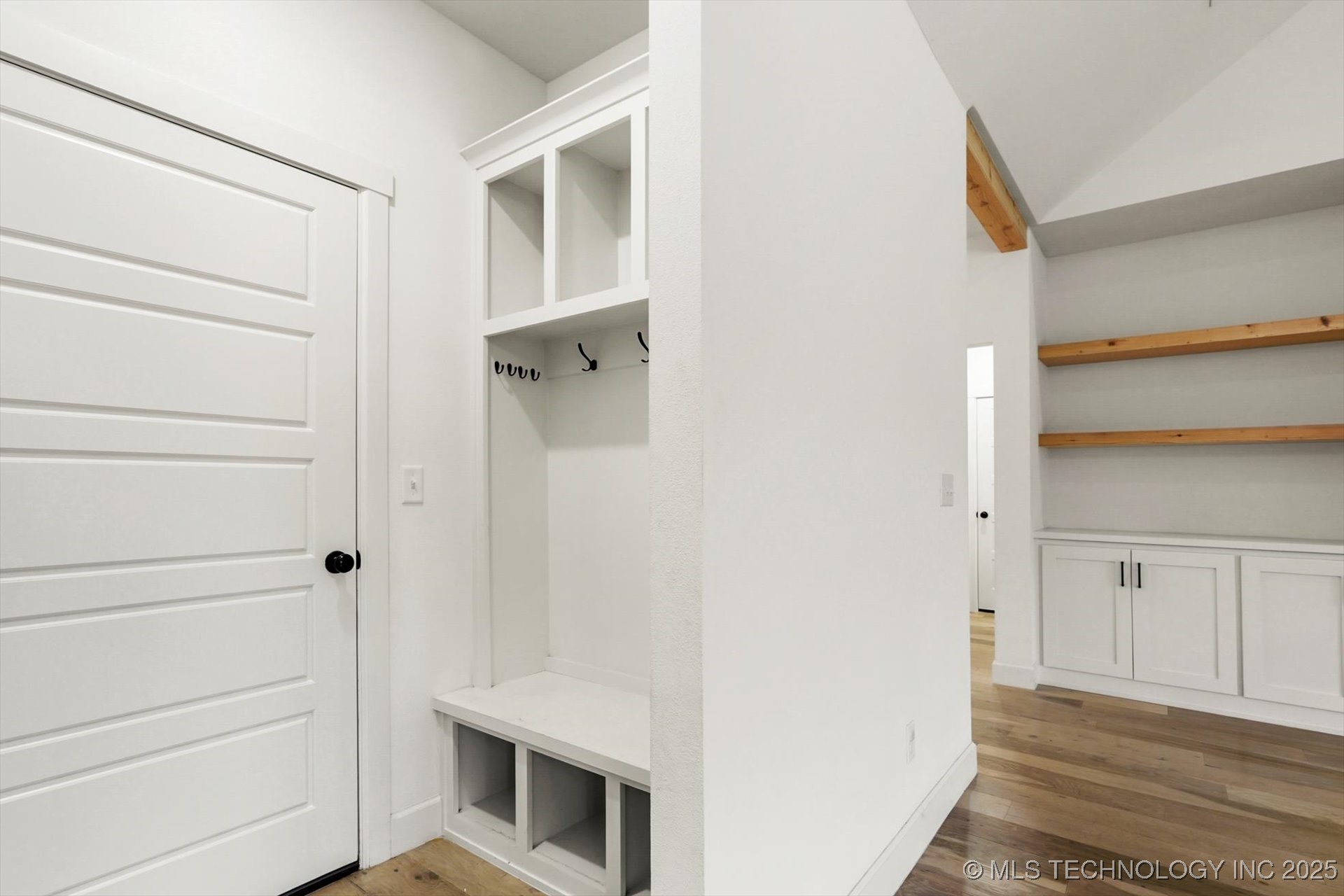 13716 S 21st Court E Property Photo 32