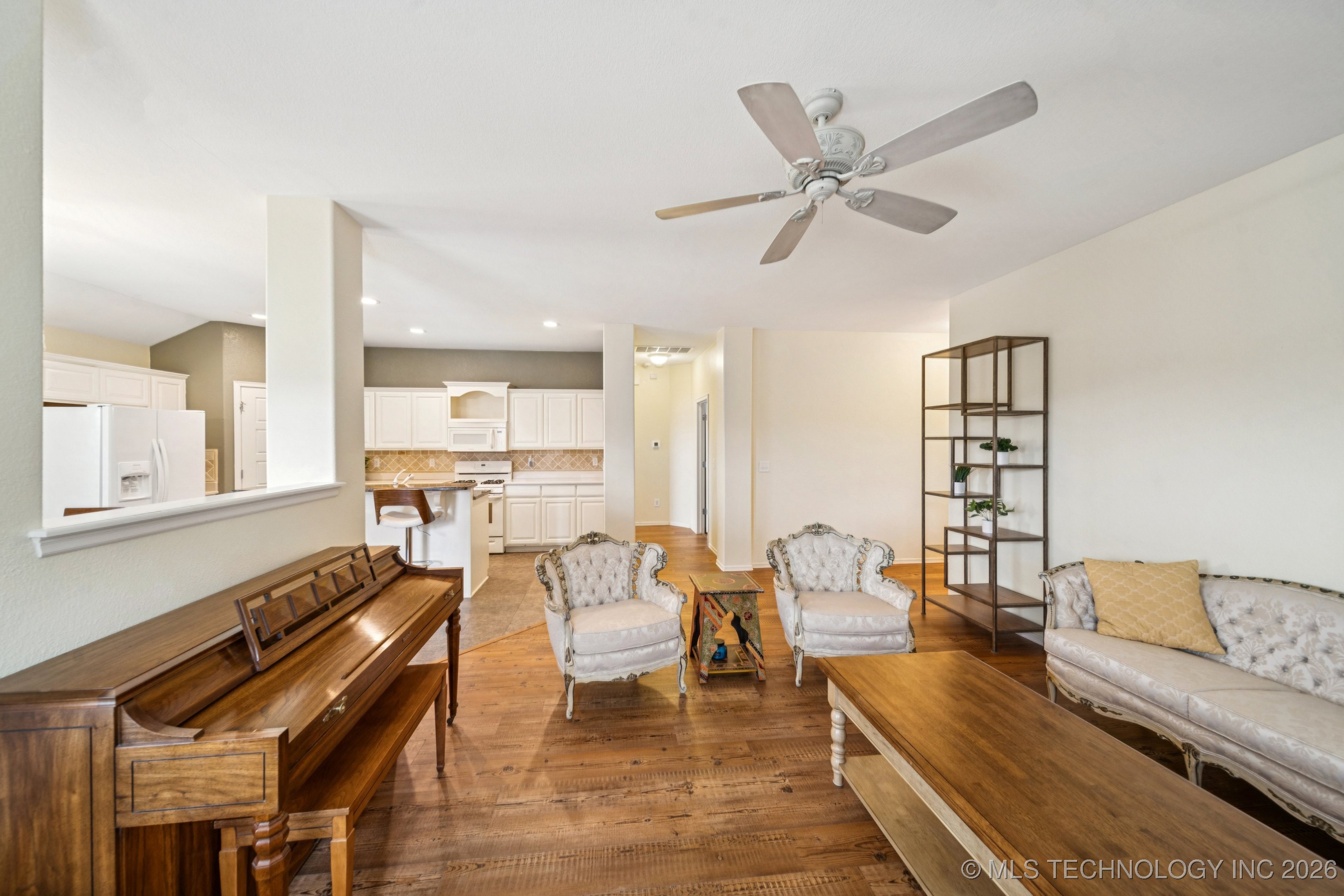 4114 S 181st East Avenue Property Photo 8