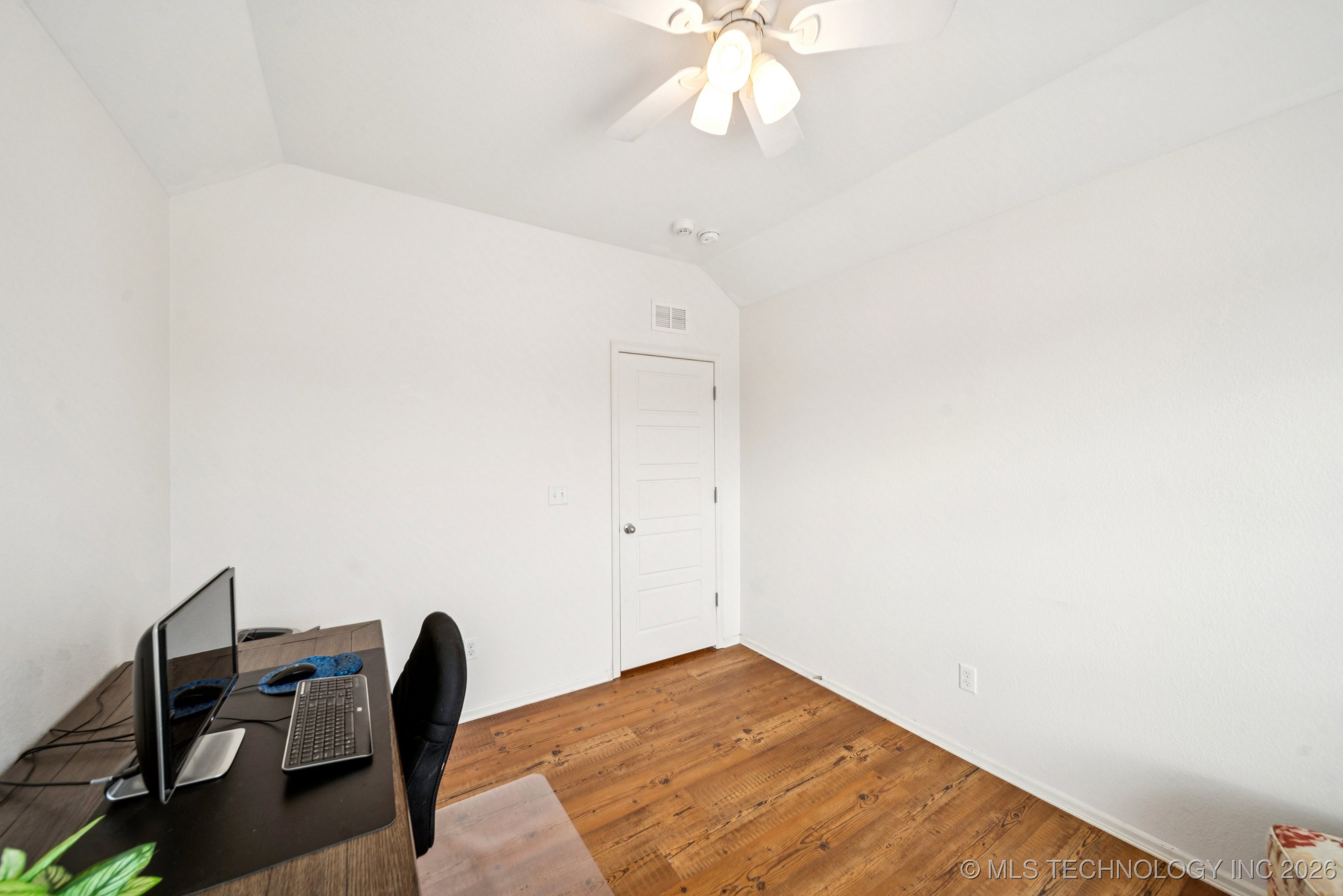 4114 S 181st East Avenue Property Photo 22