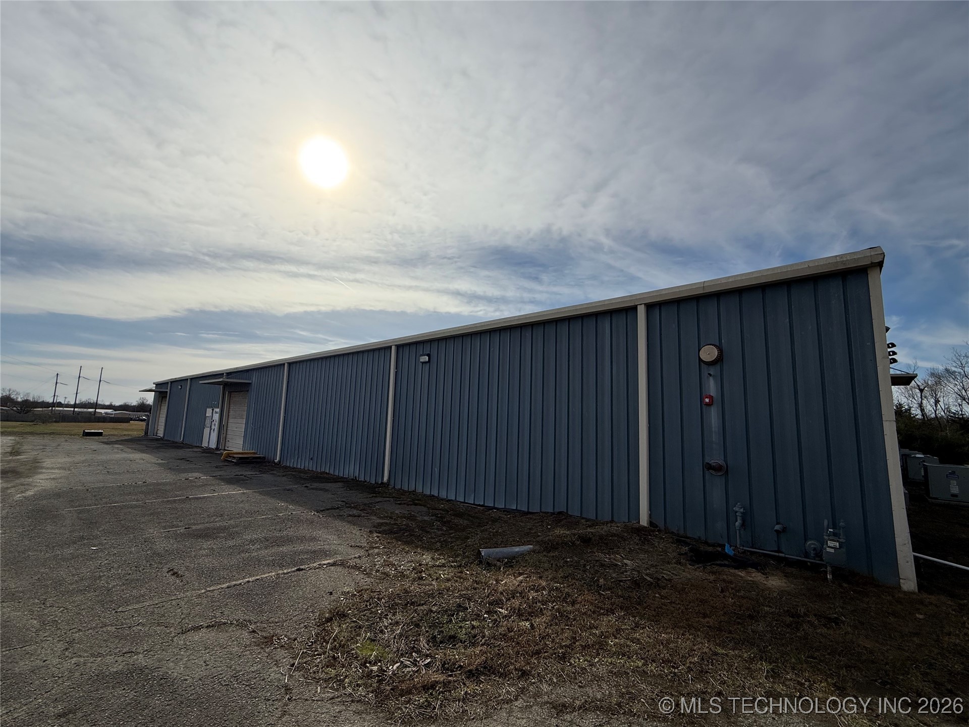 1000 Warmac Street Property Photo 11