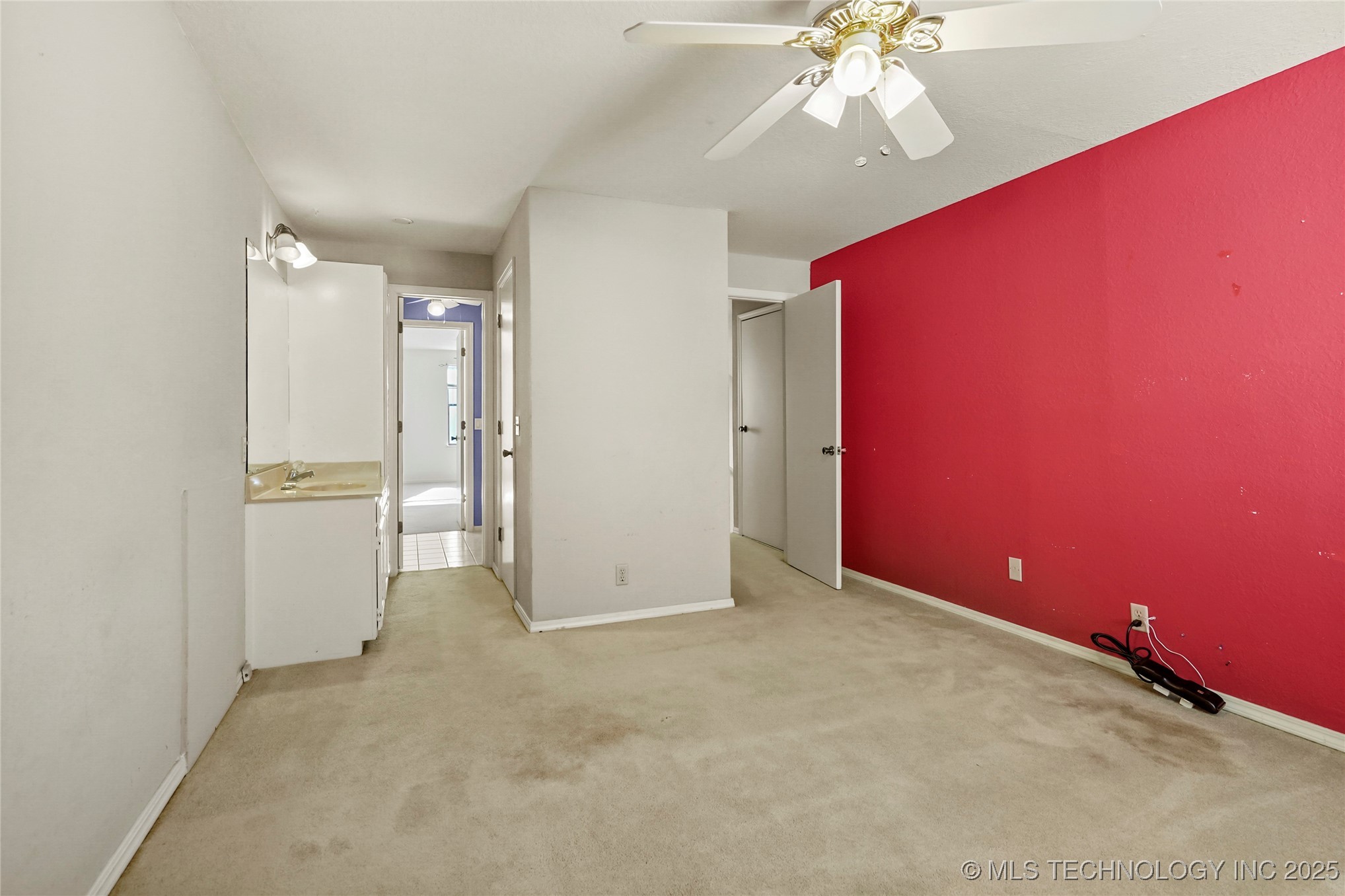 8131 S Jamestown Avenue Property Photo 22