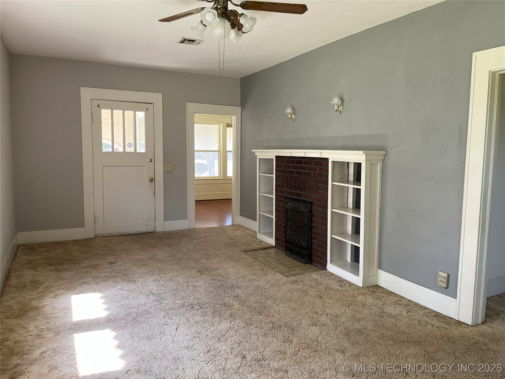 701 Nw 3rd Street Property Photo 8