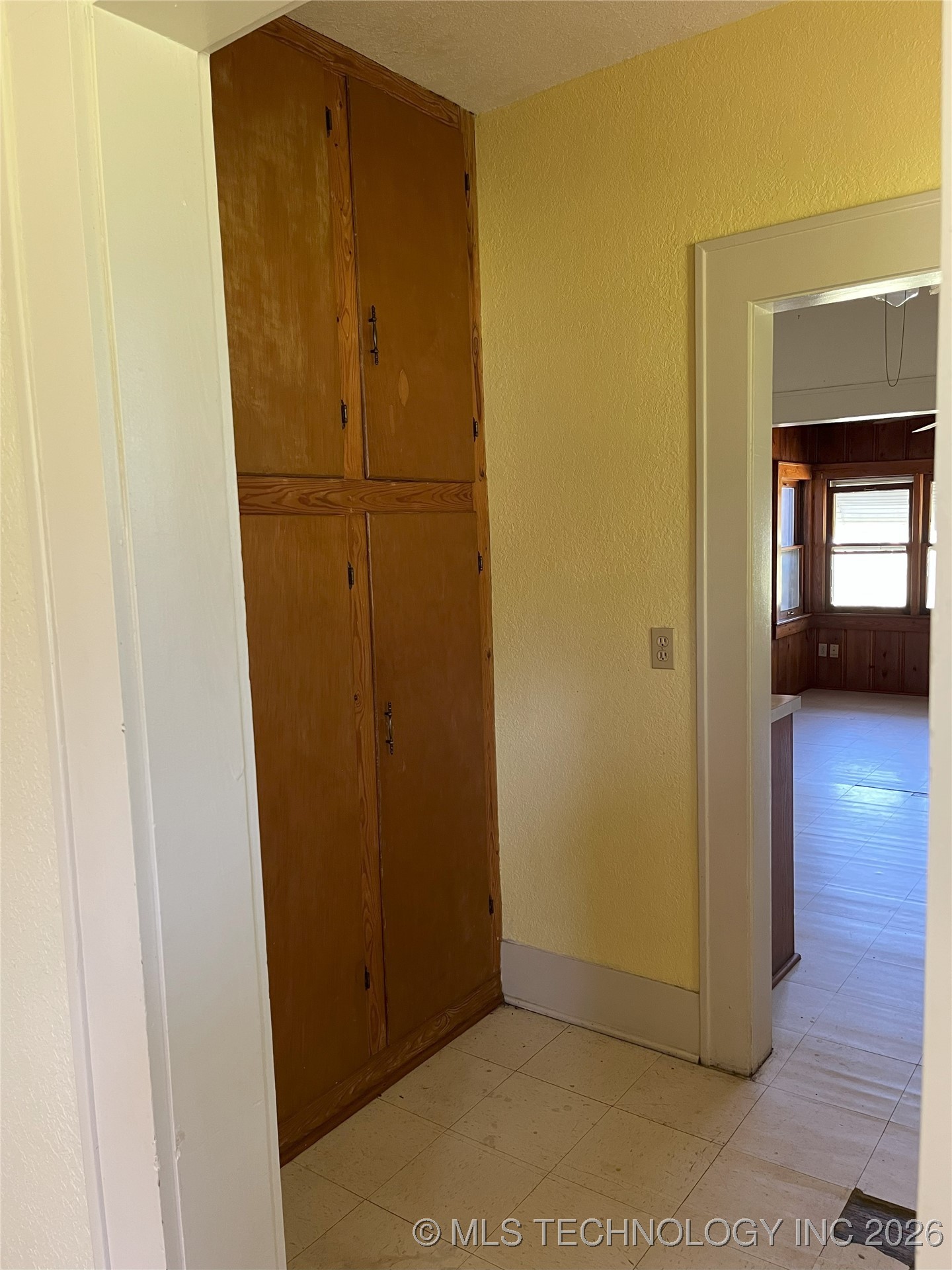 701 Nw 3rd Street Property Photo 11