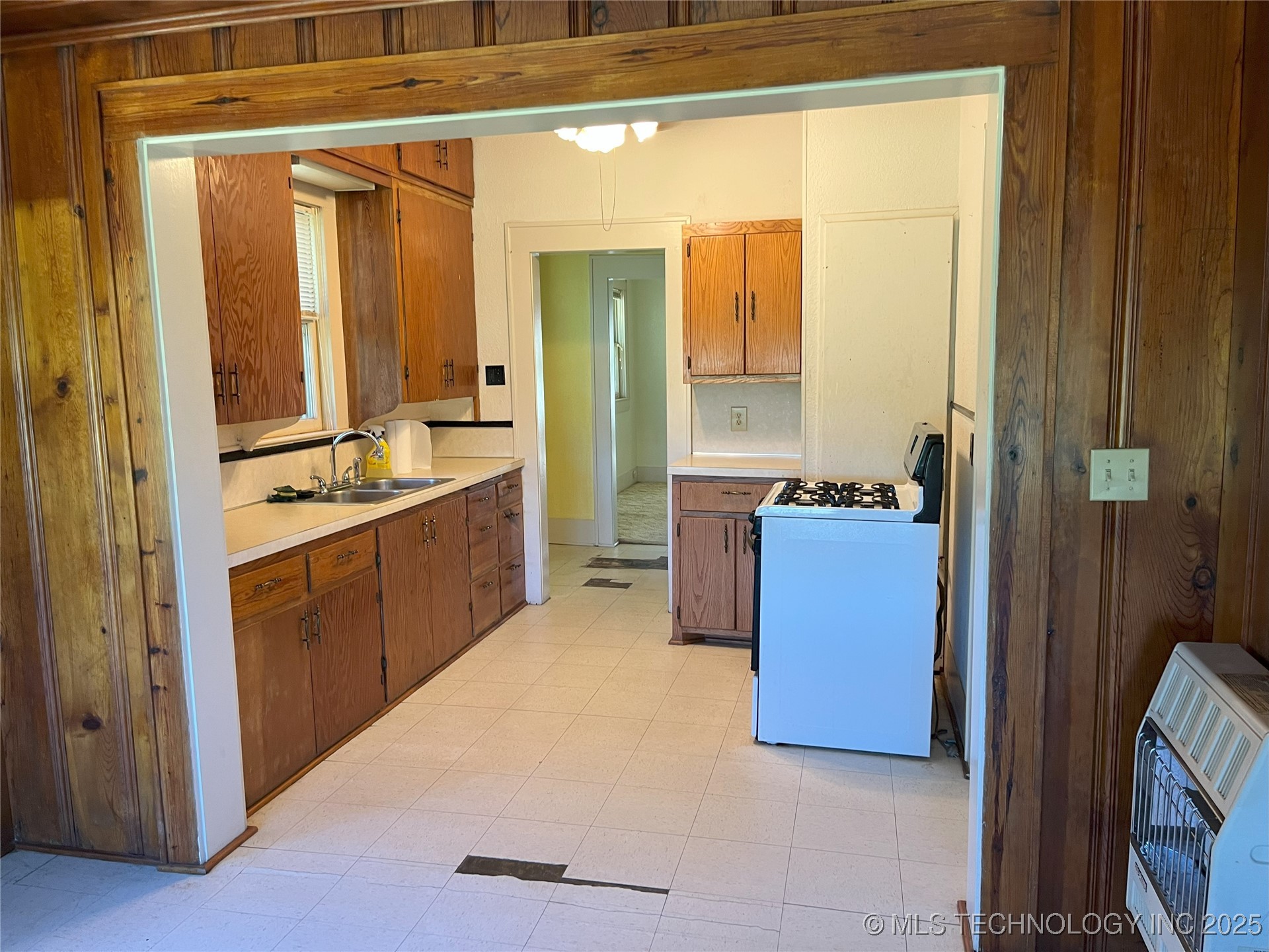 701 Nw 3rd Street Property Photo 14