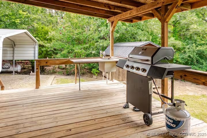 428784 E 1150 Property Photo 5