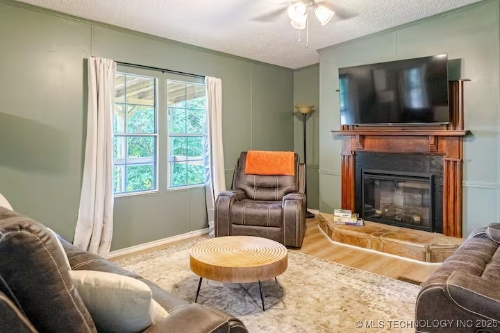 428784 E 1150 Property Photo 14