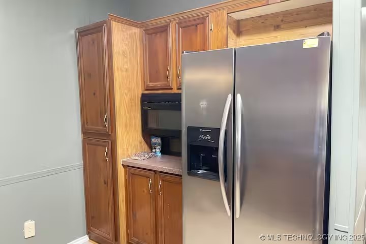 428784 E 1150 Property Photo 19