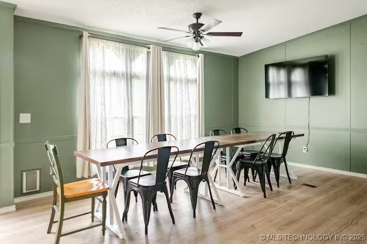 428784 E 1150 Property Photo 23