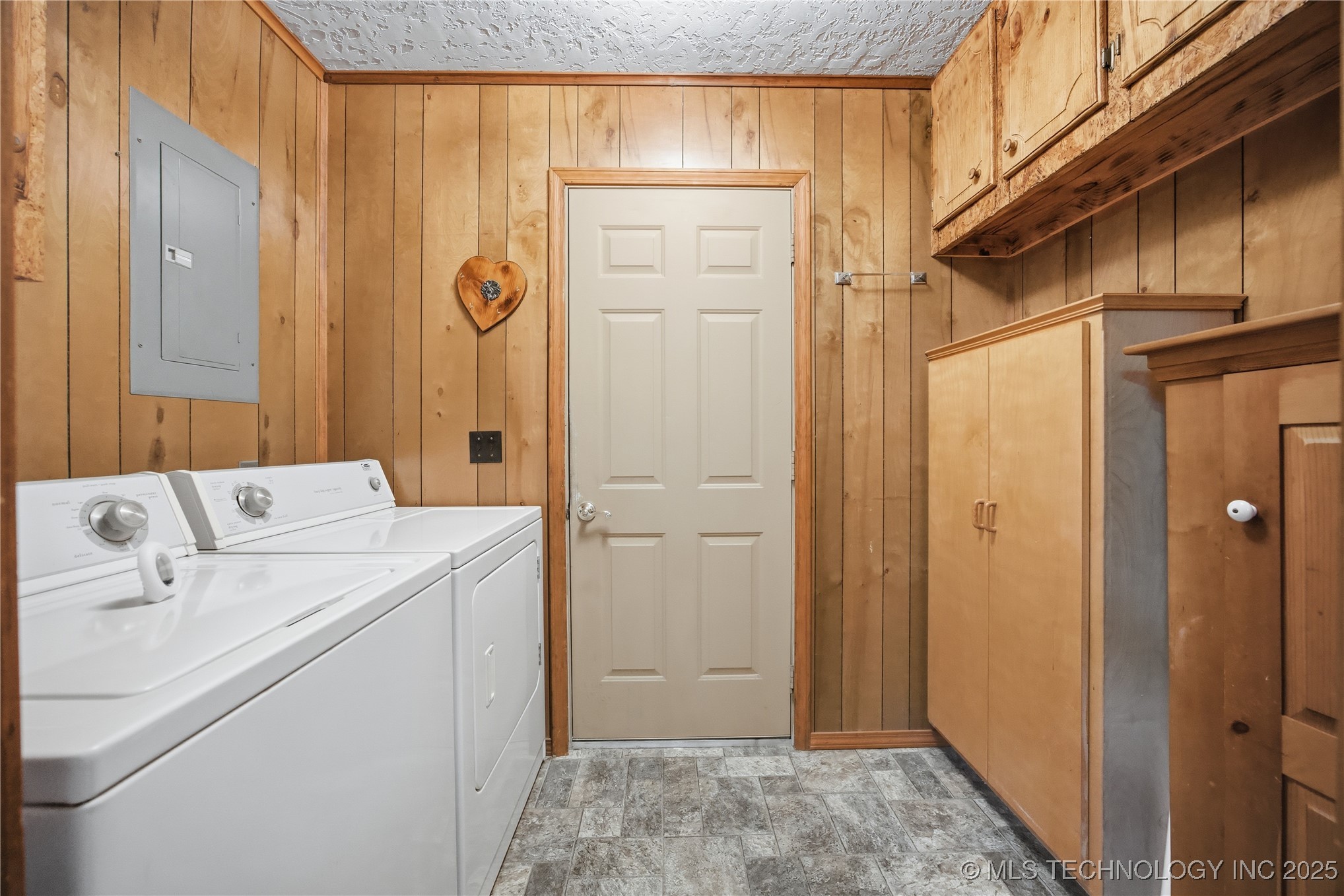 25302 Highway 51 Highway Property Photo 12