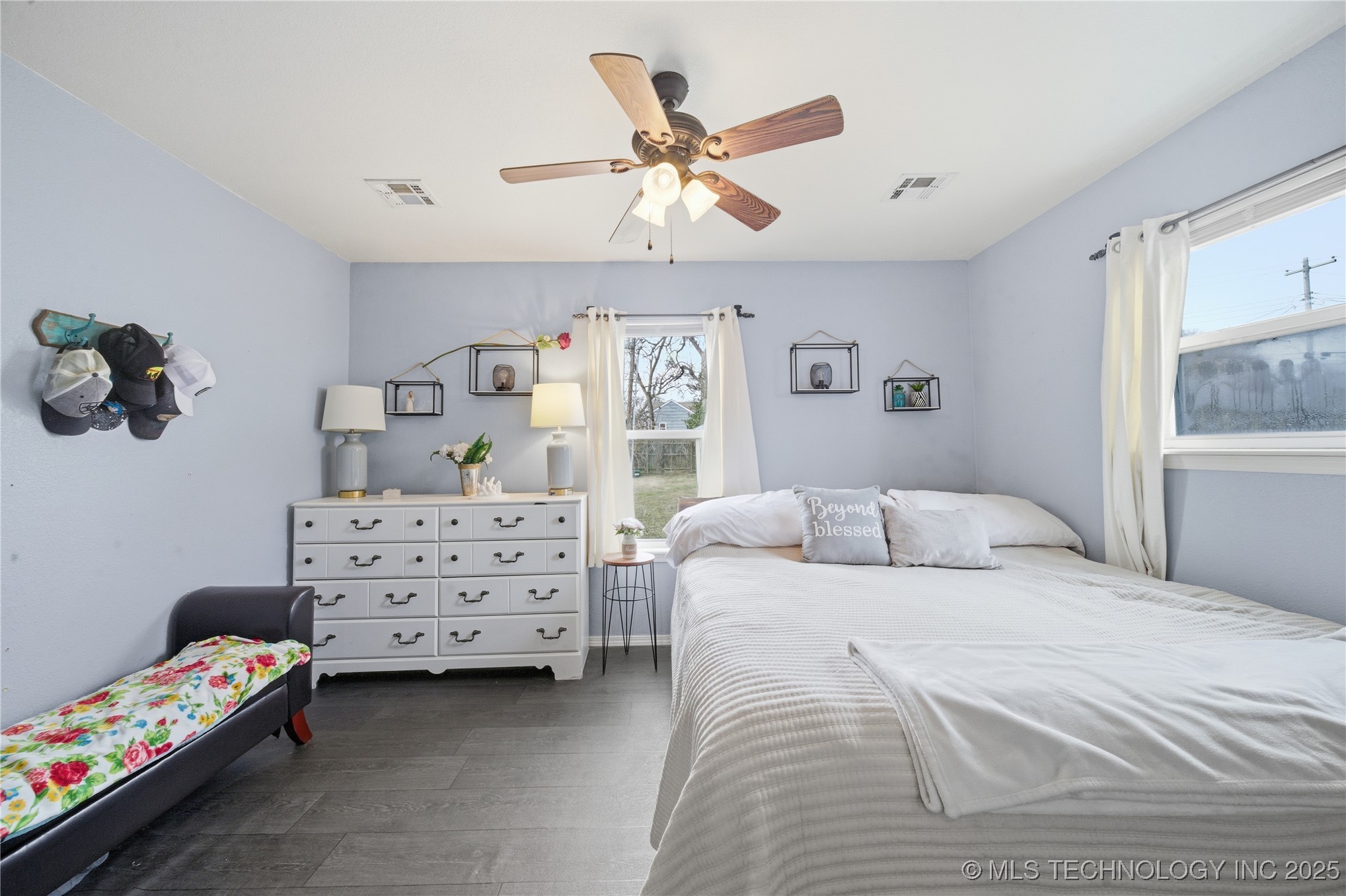 1643 S Oak Avenue Property Photo 14