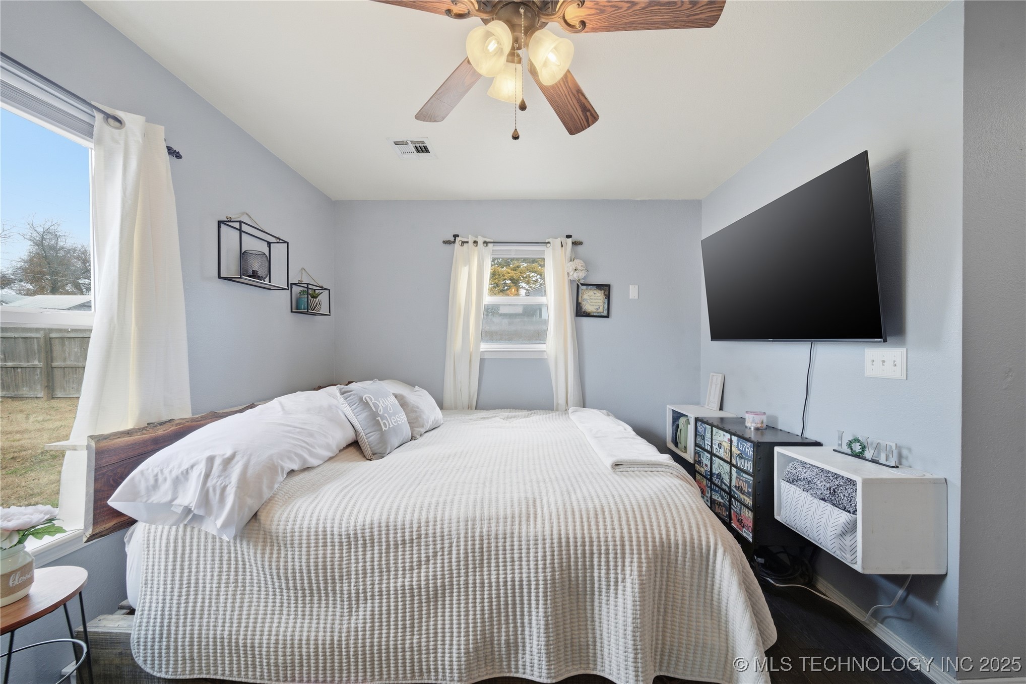 1643 S Oak Avenue Property Photo 16