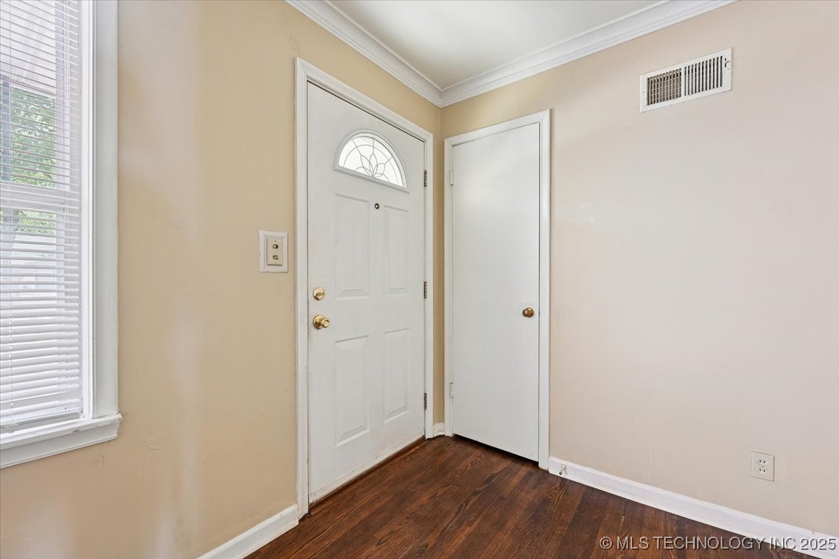 5140 S Troost Avenue Property Photo 3