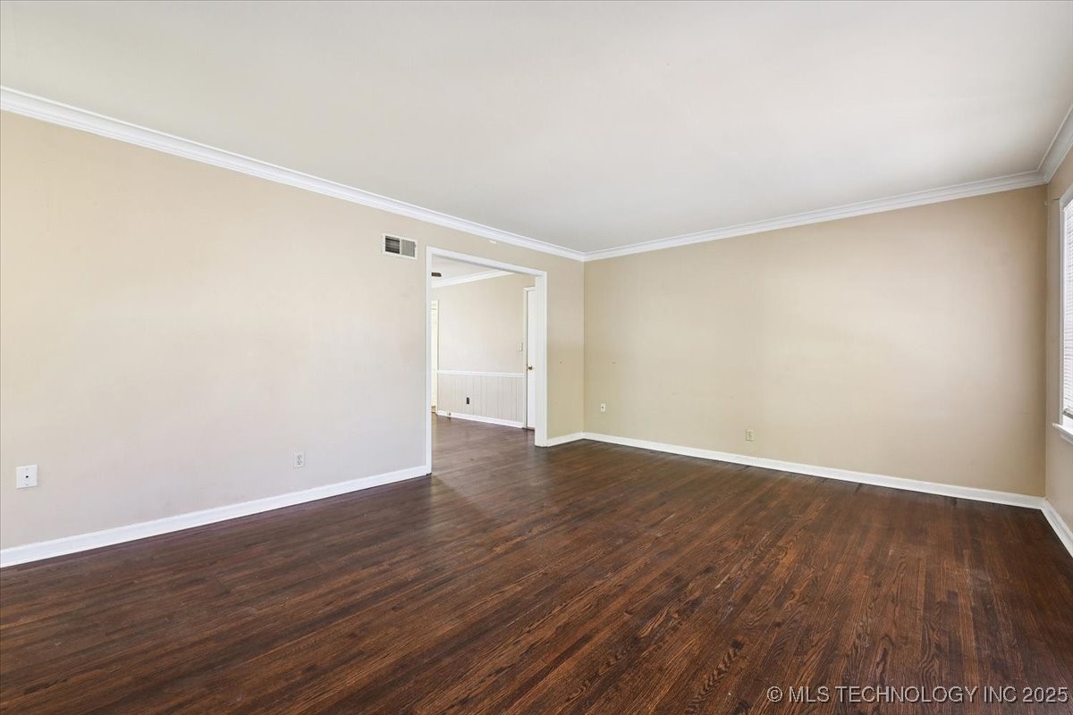 5140 S Troost Avenue Property Photo 4