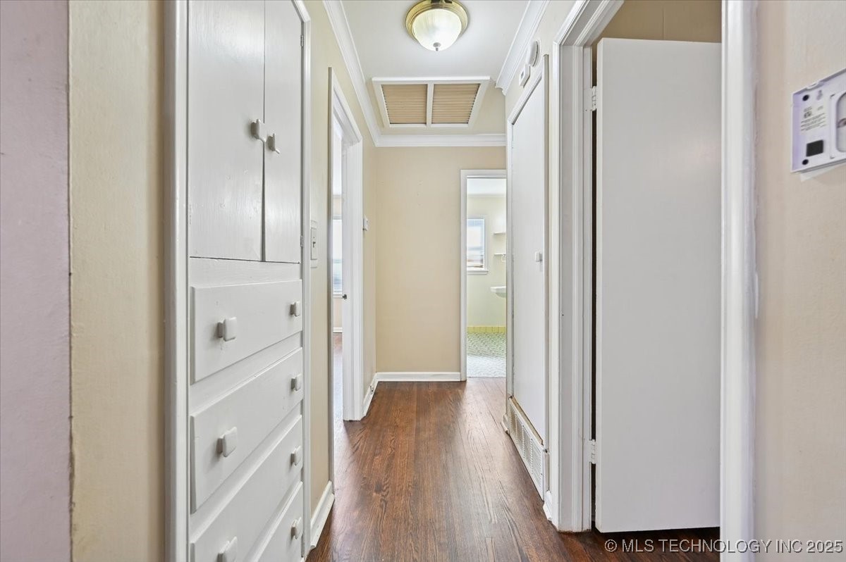 5140 S Troost Avenue Property Photo 14