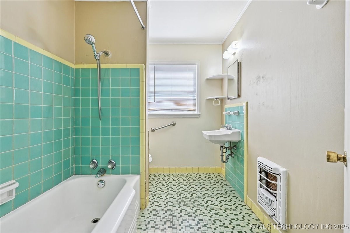 5140 S Troost Avenue Property Photo 17