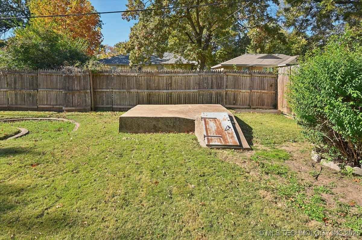 5140 S Troost Avenue Property Photo 25