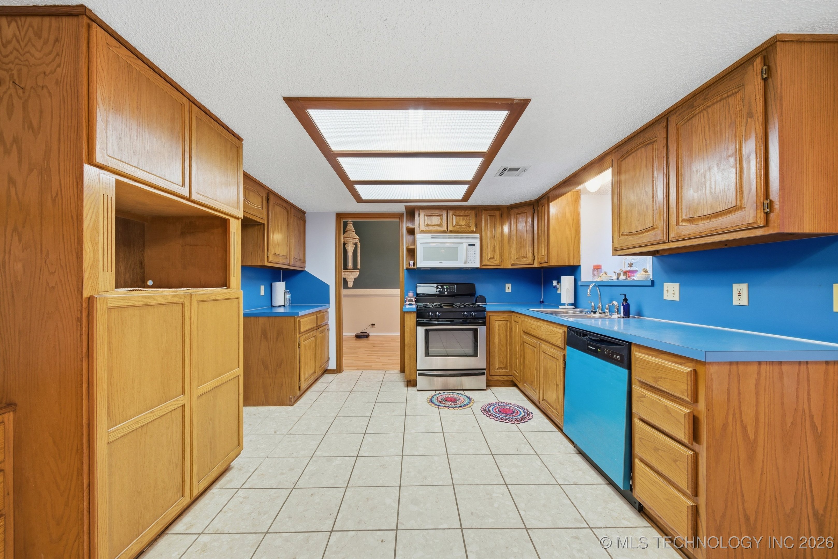 13432 E 36th Street Property Photo 12