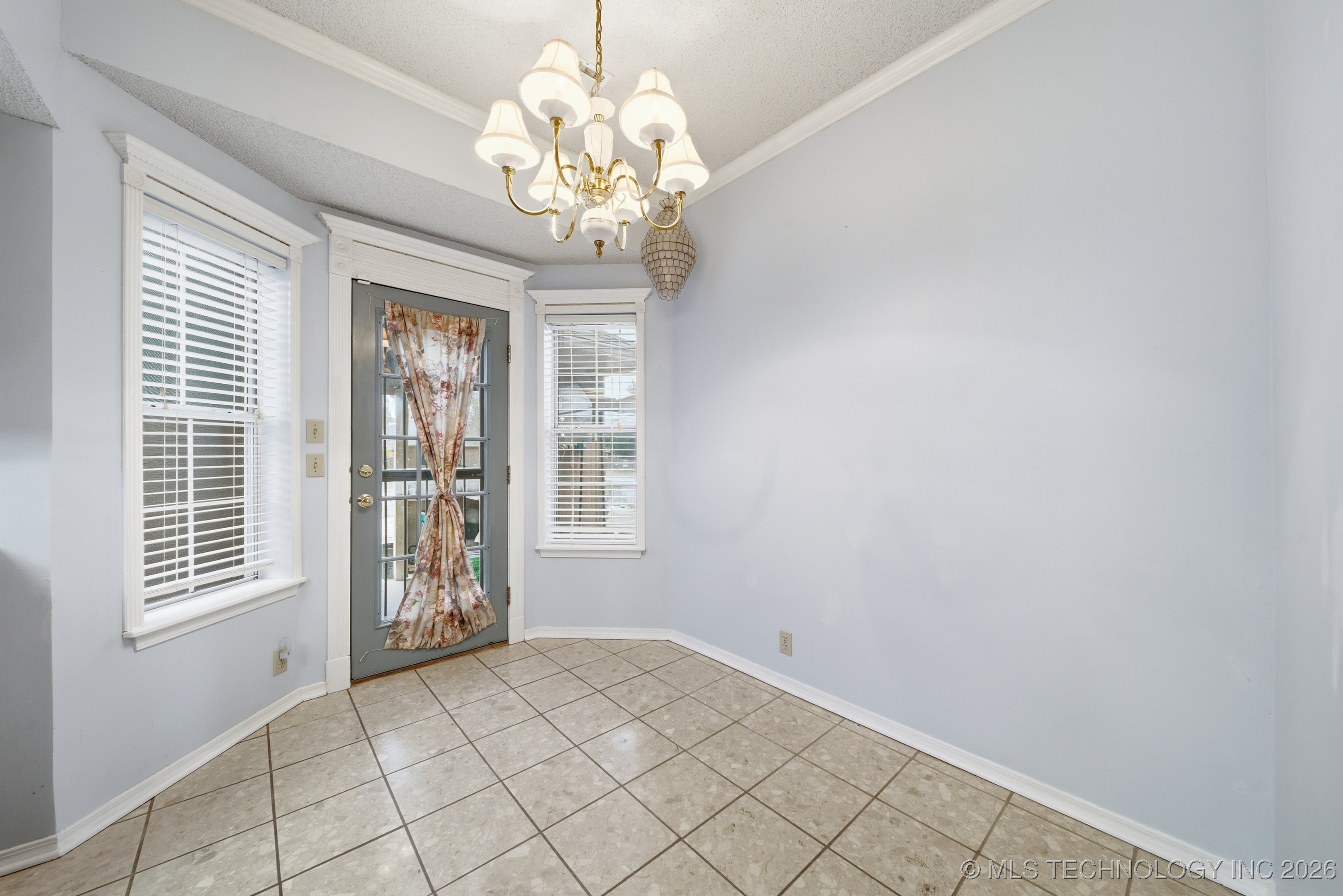 13432 E 36th Street Property Photo 13