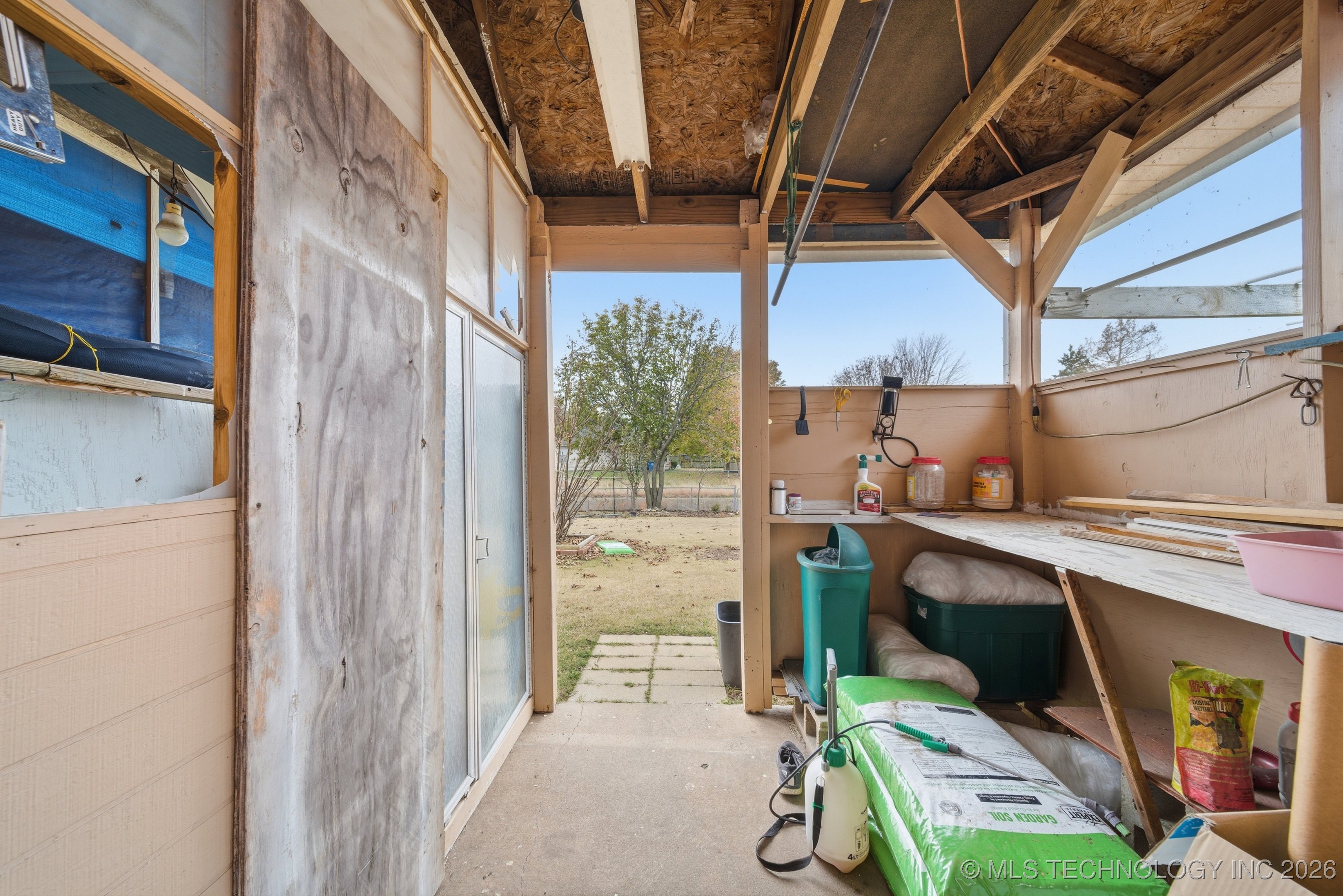 13432 E 36th Street Property Photo 27