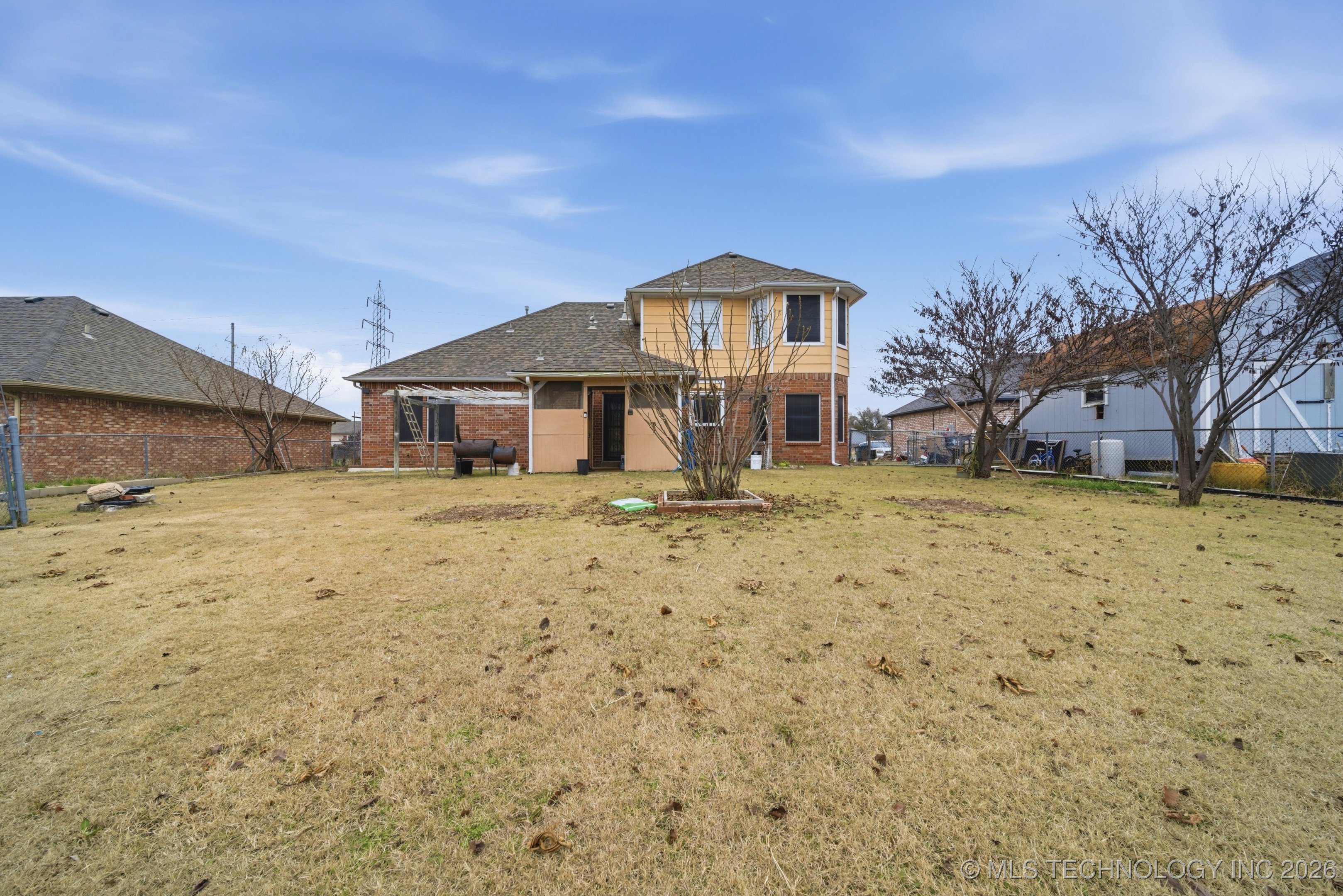 13432 E 36th Street Property Photo 29