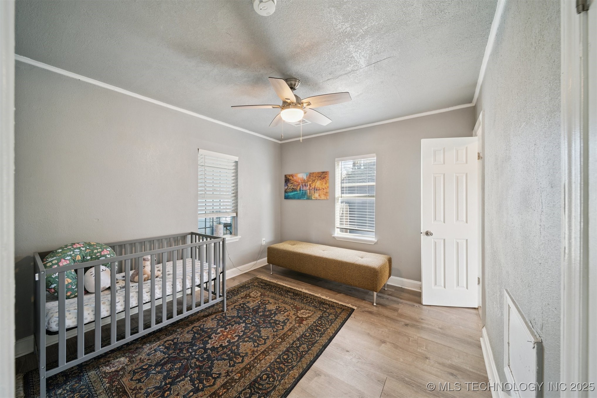 2735 E 1st Street Property Photo 9