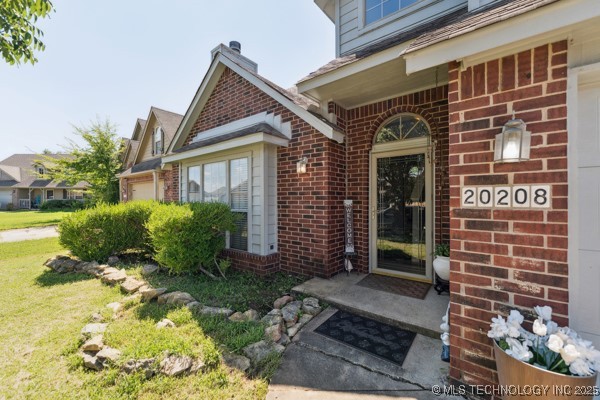 20208 E 37th Street S Property Photo 1