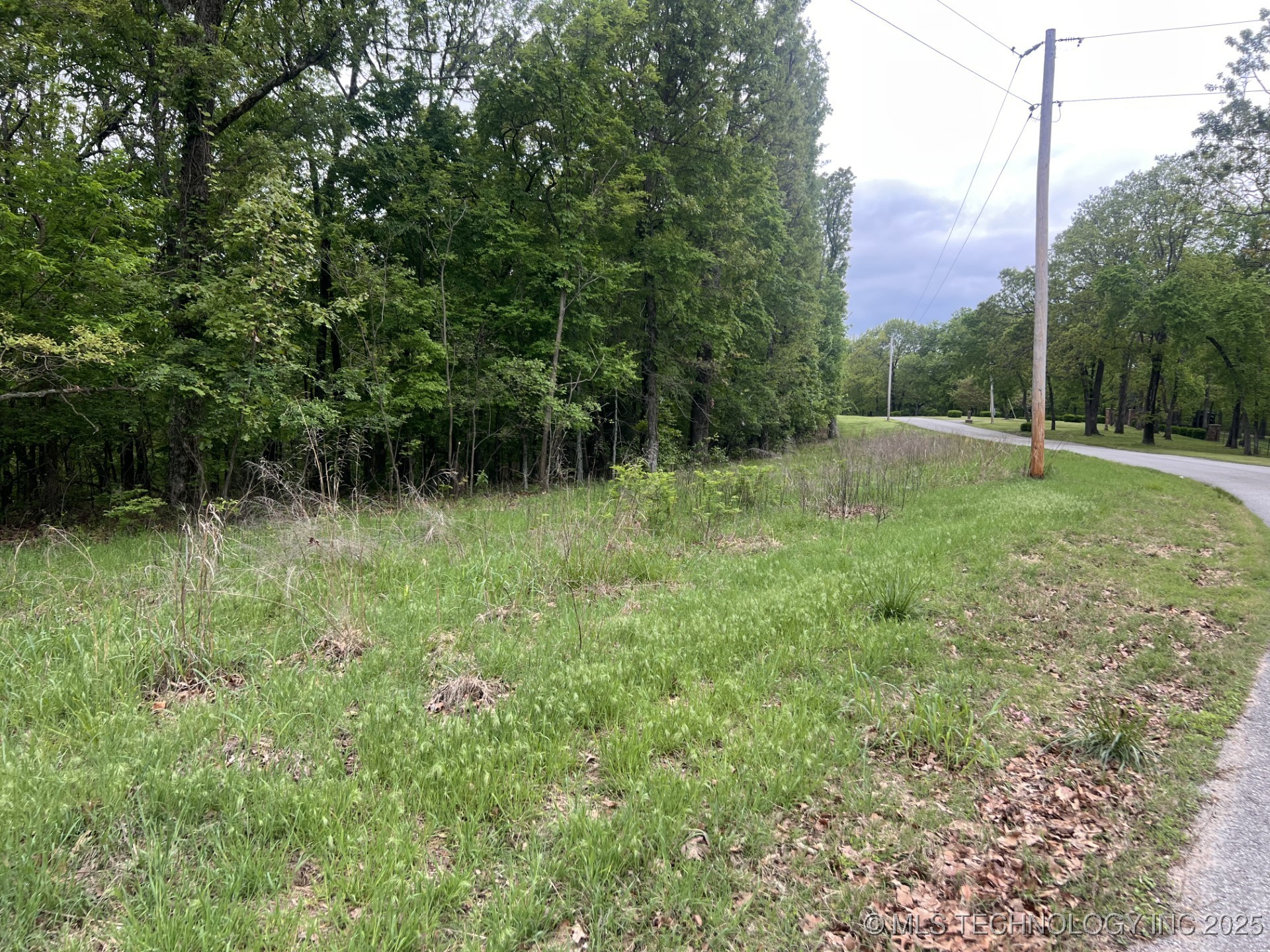 356 Property Photo 3