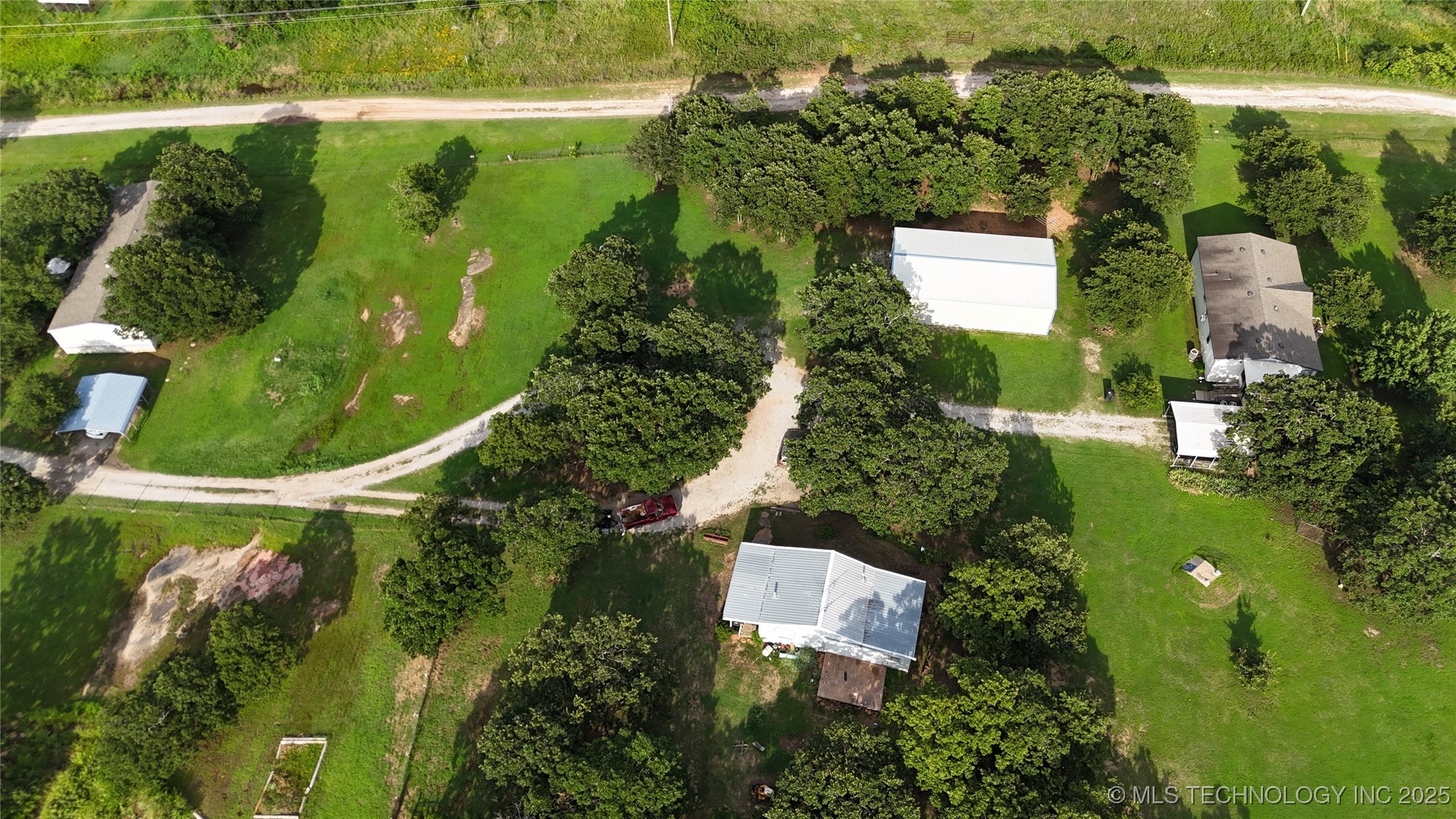 2399 County Road 1405 Property Photo 22