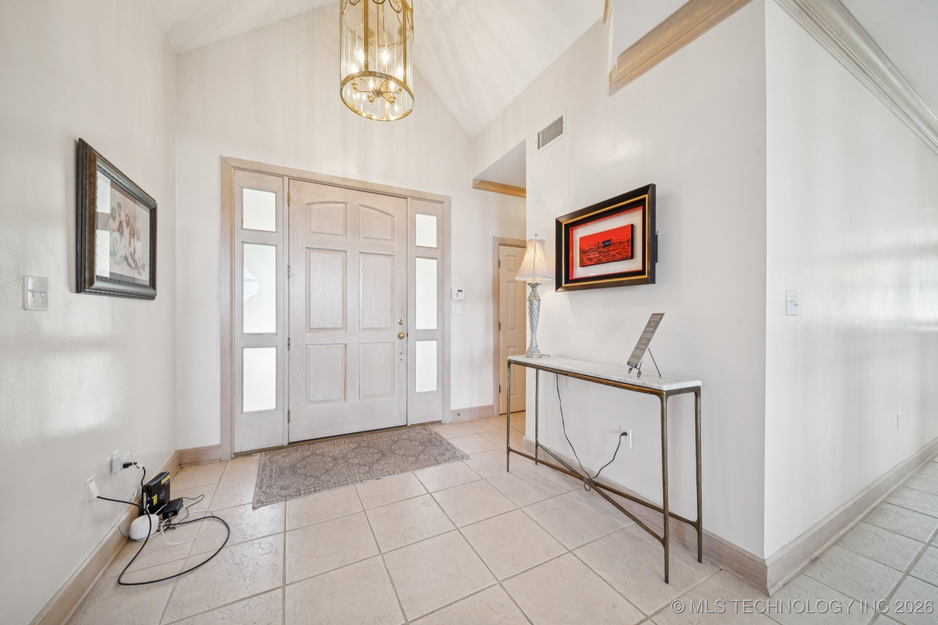 238 Keypoint Drive Property Photo 13