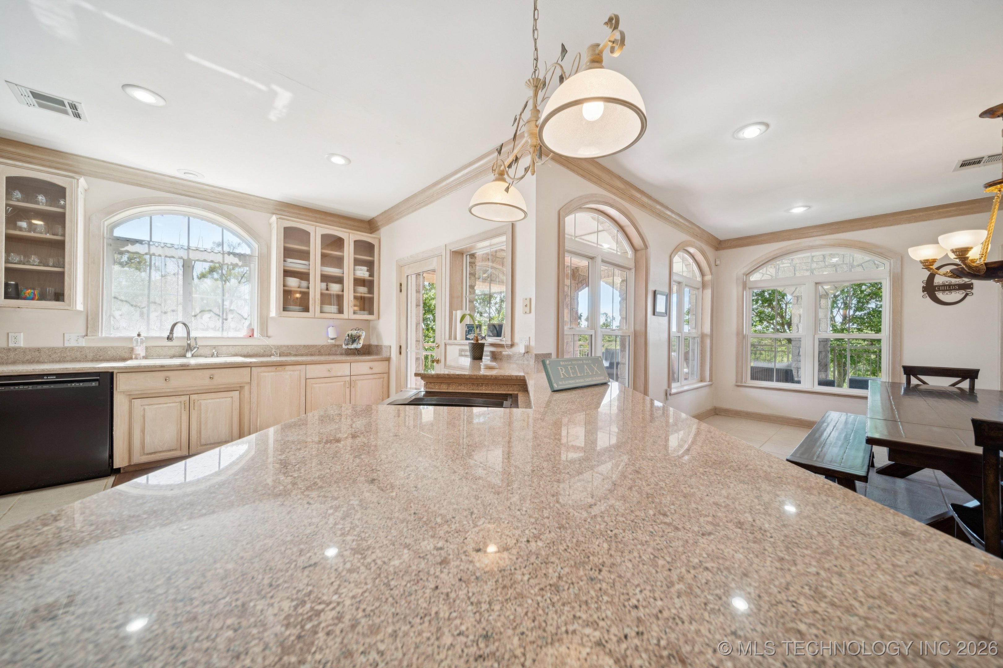 238 Keypoint Drive Property Photo 22