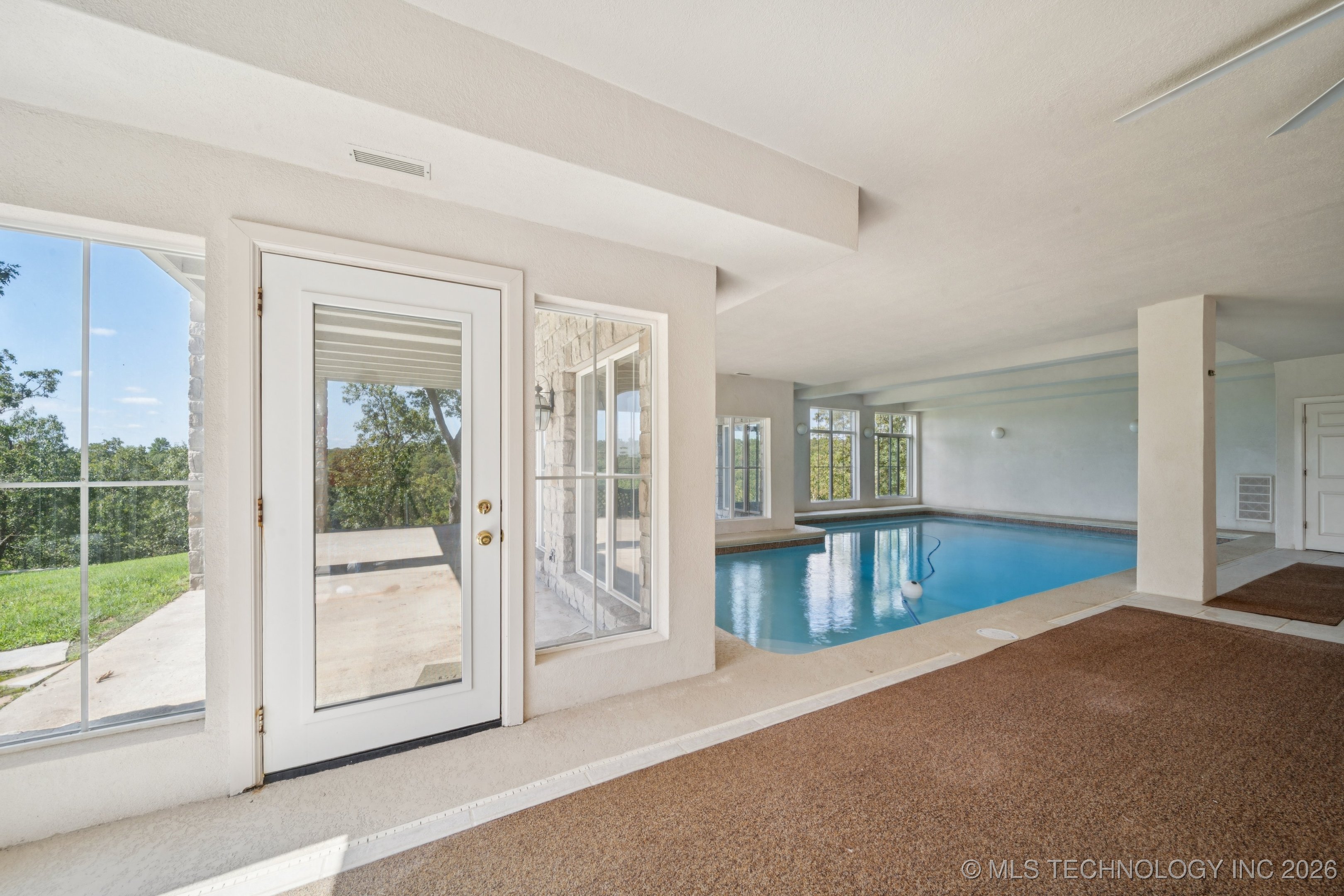 238 Keypoint Drive Property Photo 29