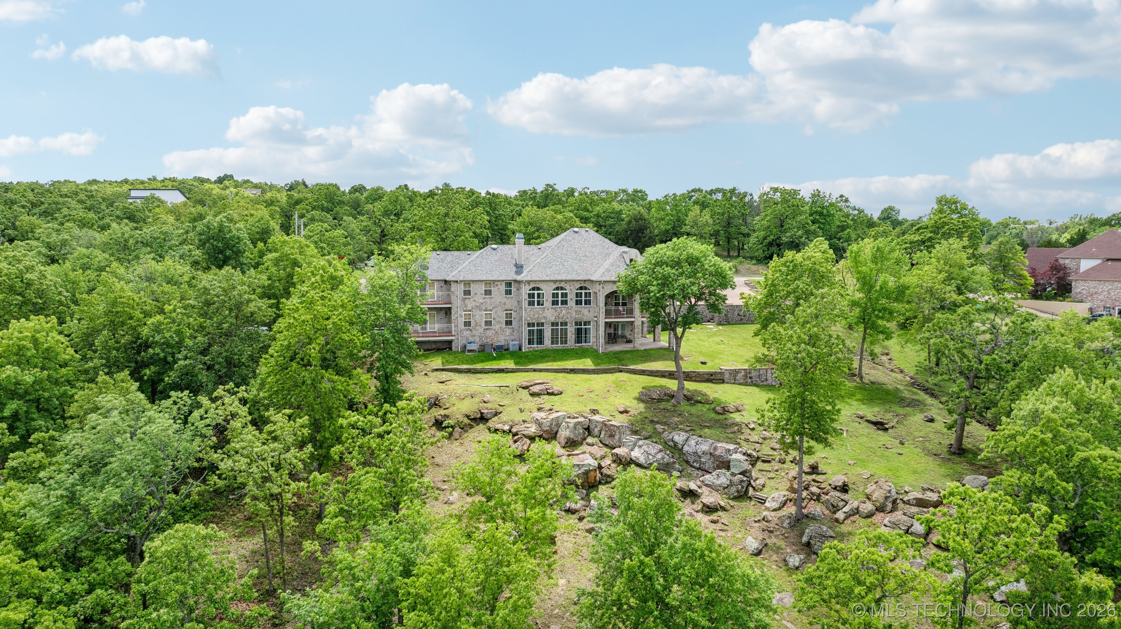 238 Keypoint Drive Property Photo 53