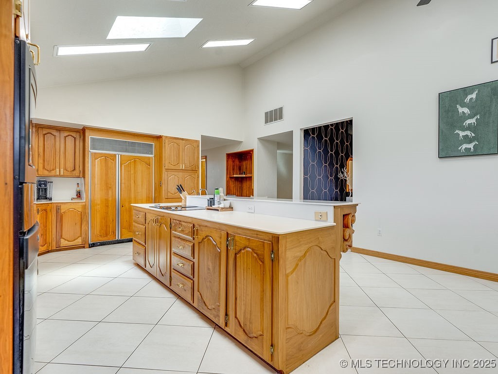 100 E Kings Property Photo 25