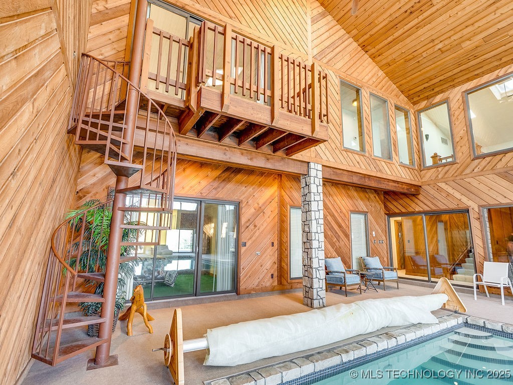 100 E Kings Property Photo 47