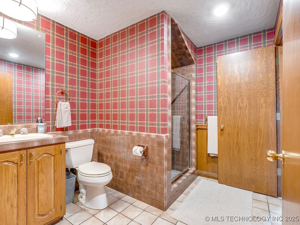 100 E Kings Property Photo 60