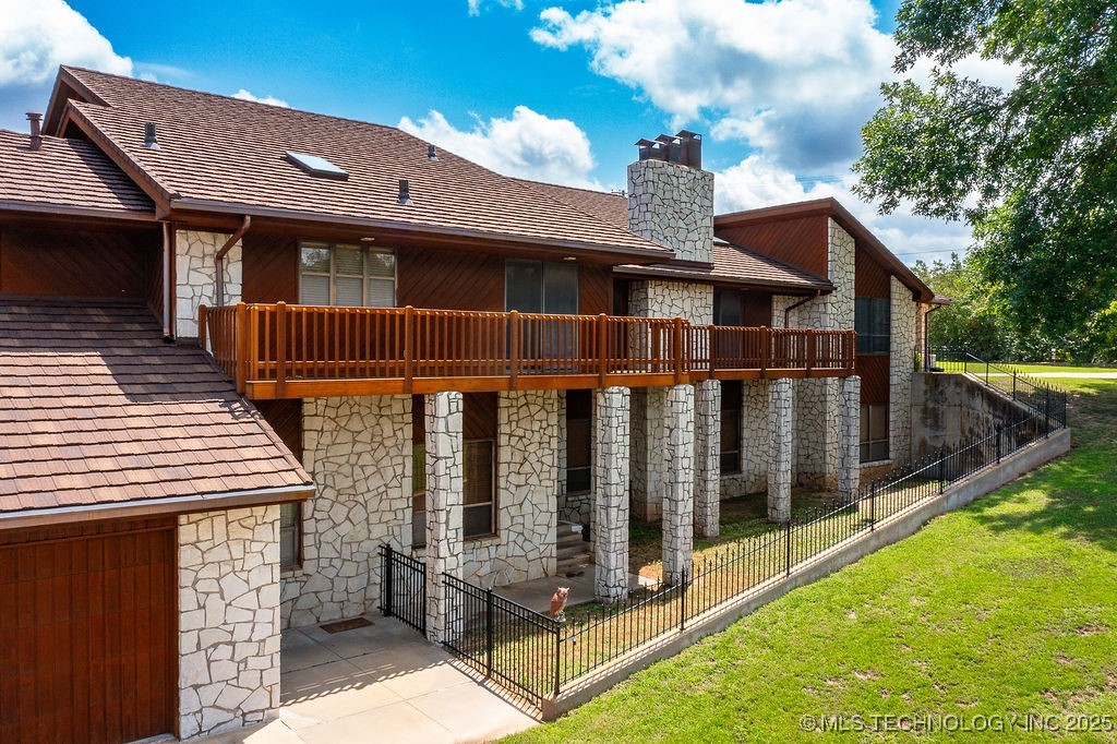 100 E Kings Property Photo 77