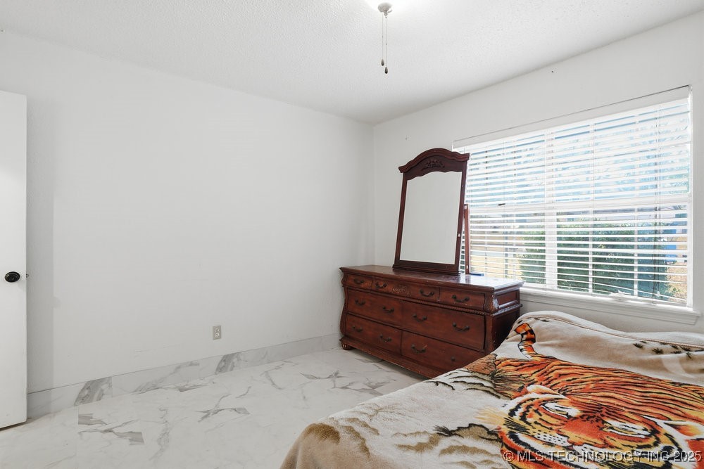 3305 S Ash Place Property Photo 23