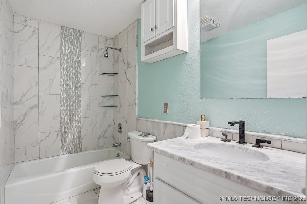 3305 S Ash Place Property Photo 30