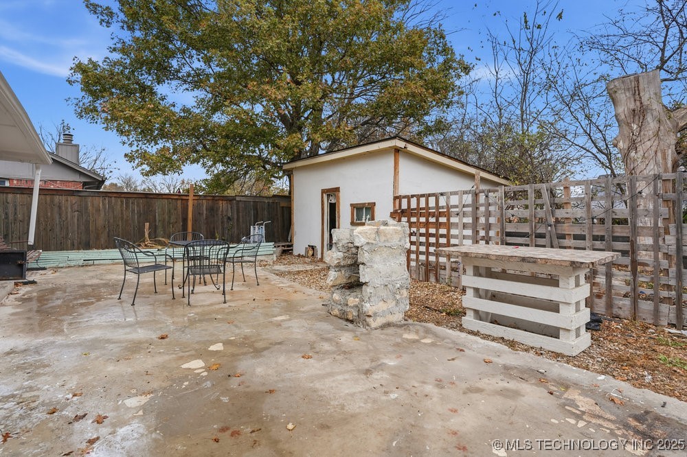 3305 S Ash Place Property Photo 38