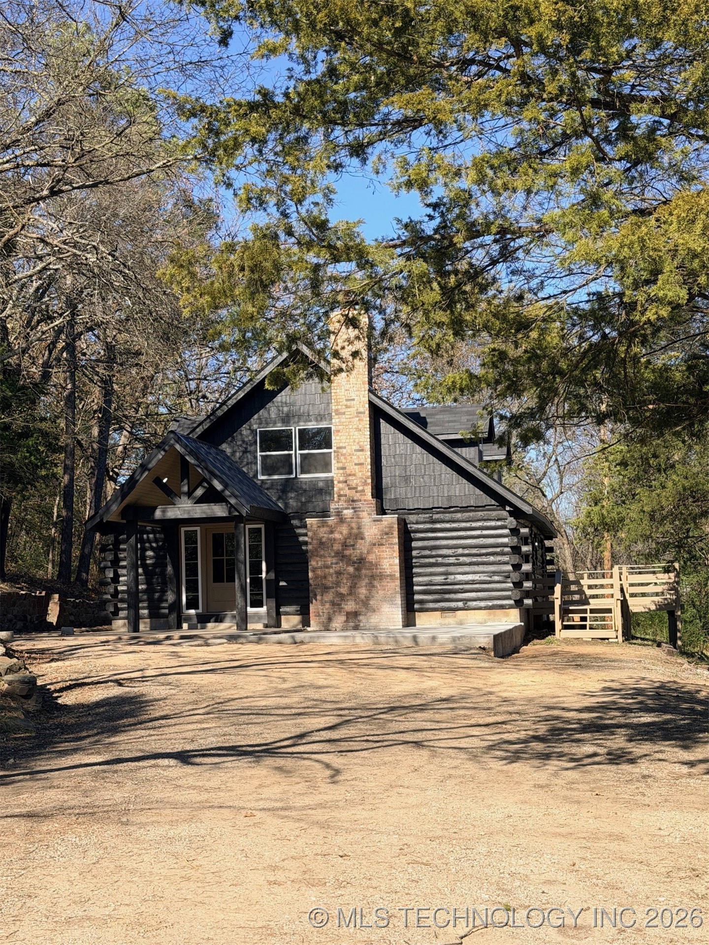 1209 W Ragan Street Property Photo 3