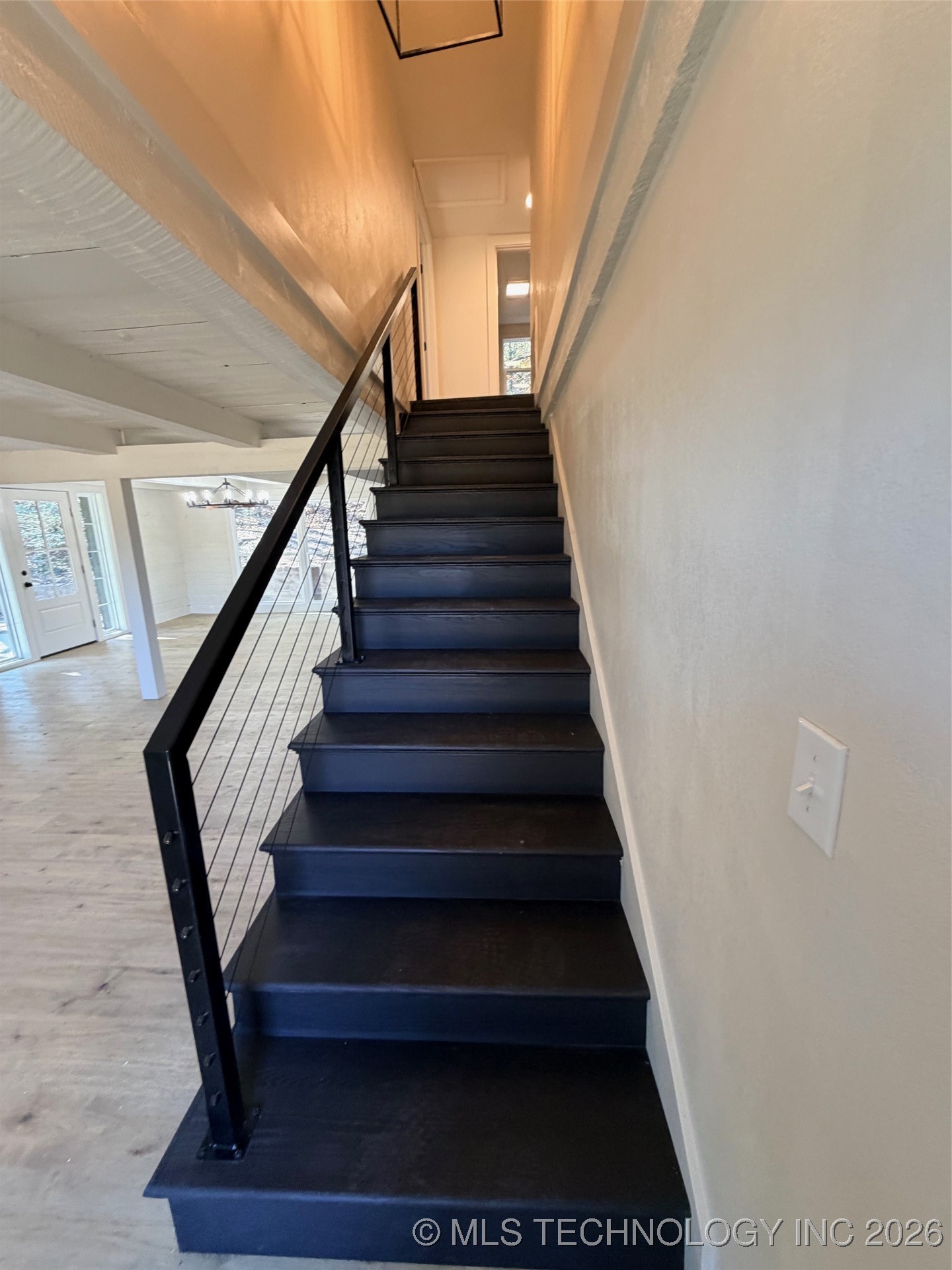 1209 W Ragan Street Property Photo 9