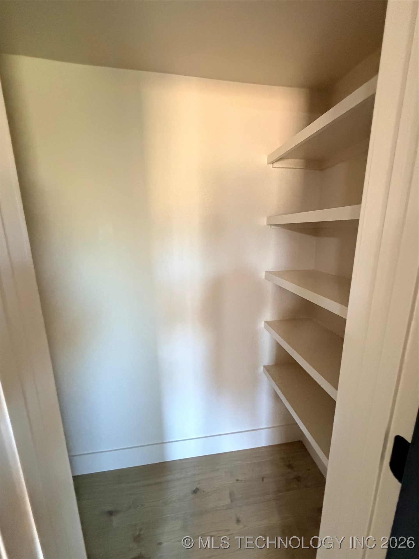 1209 W Ragan Street Property Photo 20