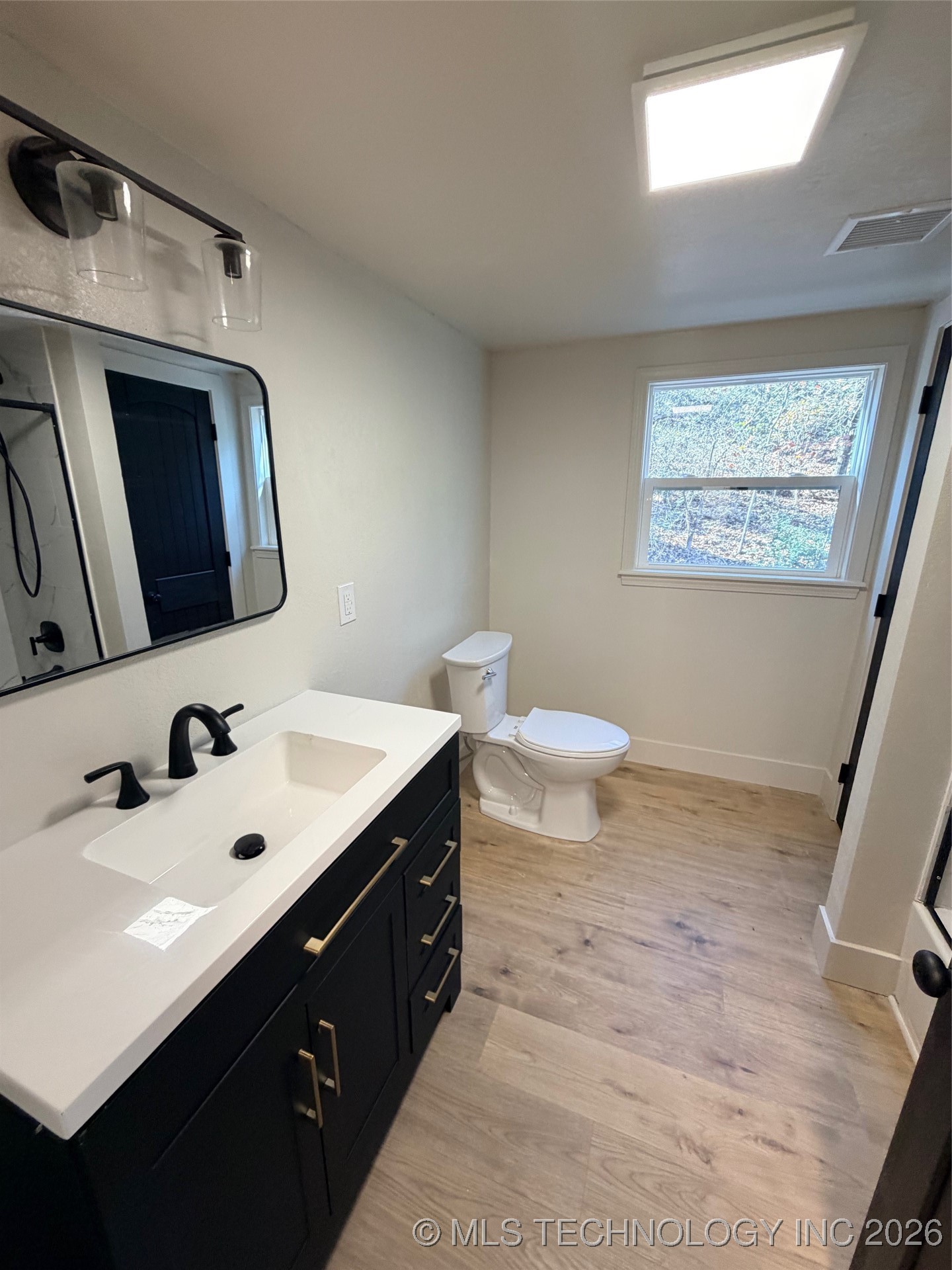 1209 W Ragan Street Property Photo 29