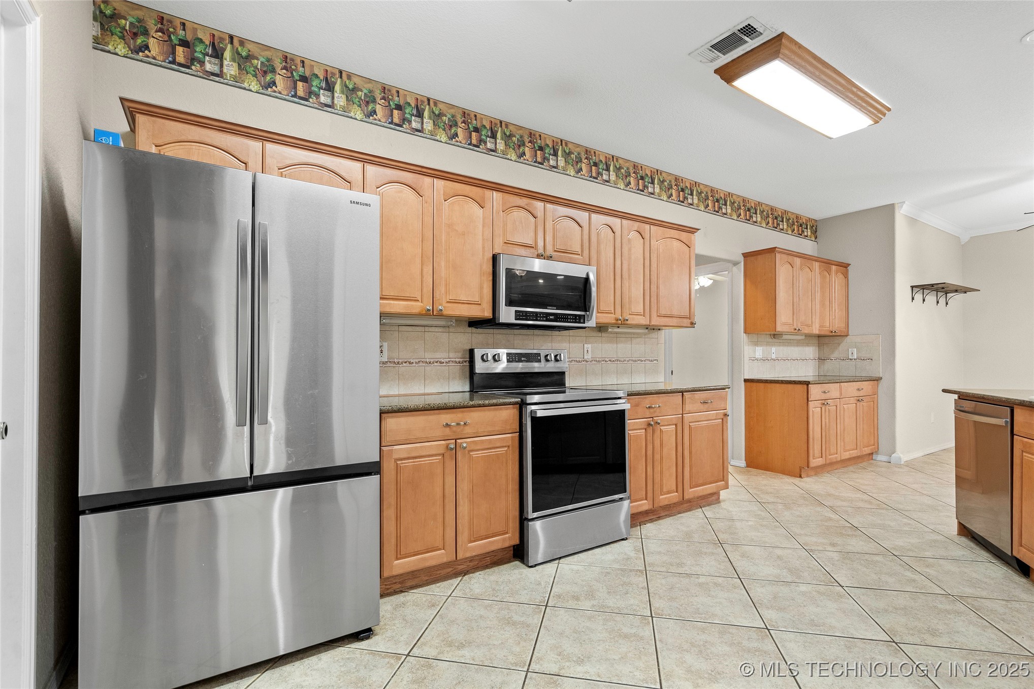 1717 Red Oak Street Property Photo 10