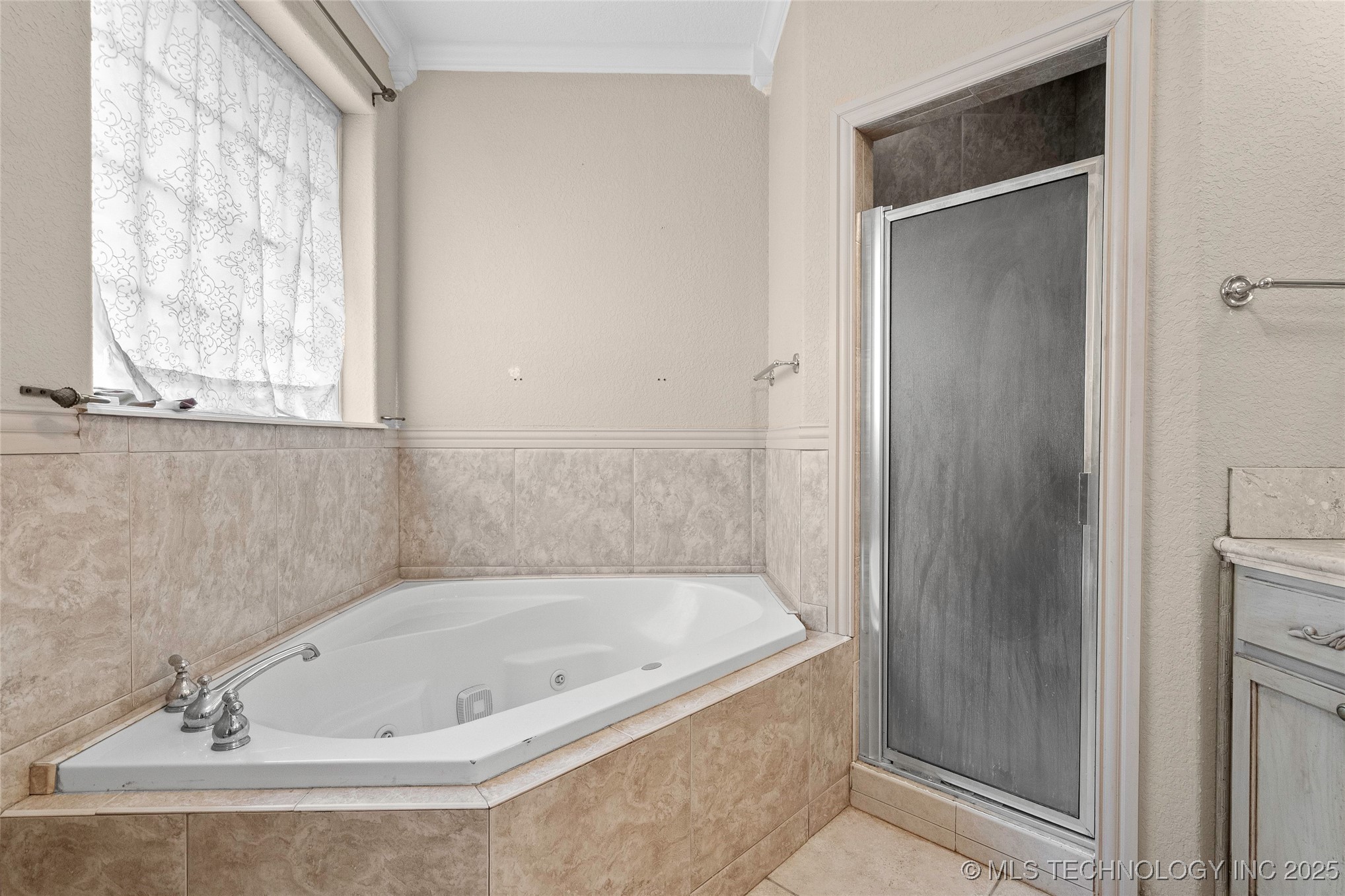 1717 Red Oak Street Property Photo 18